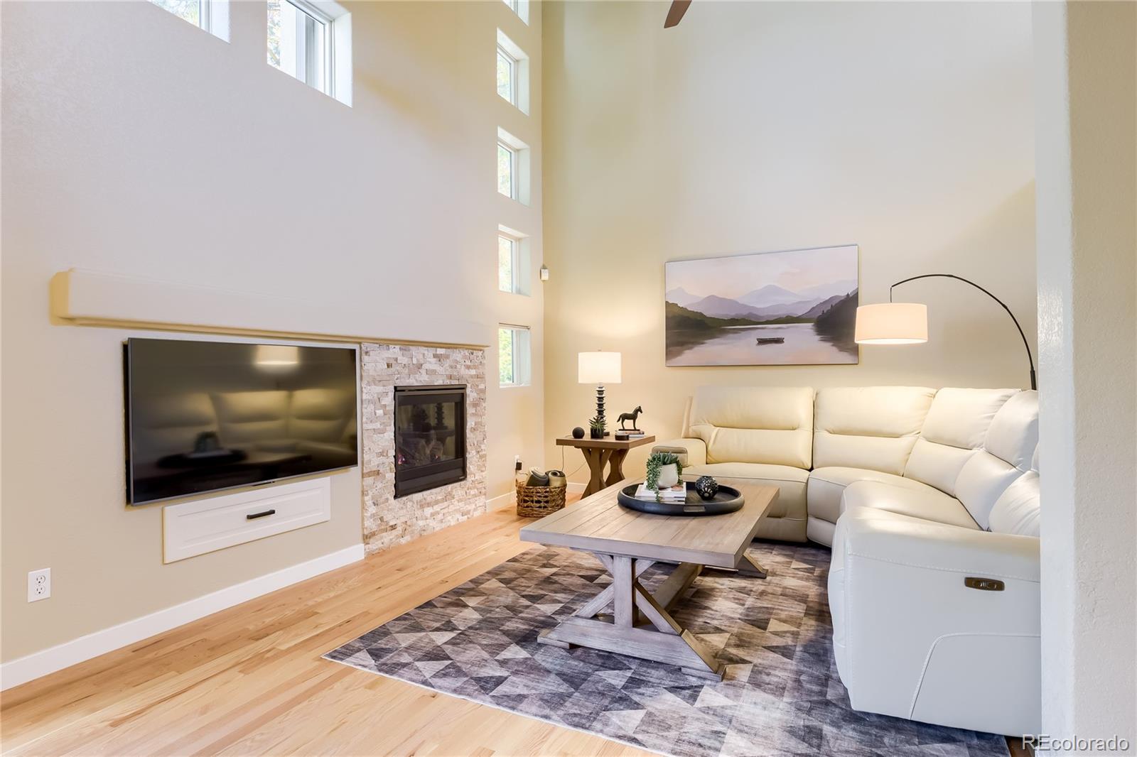 MLS Image #3 for 6617 s forest way,centennial, Colorado