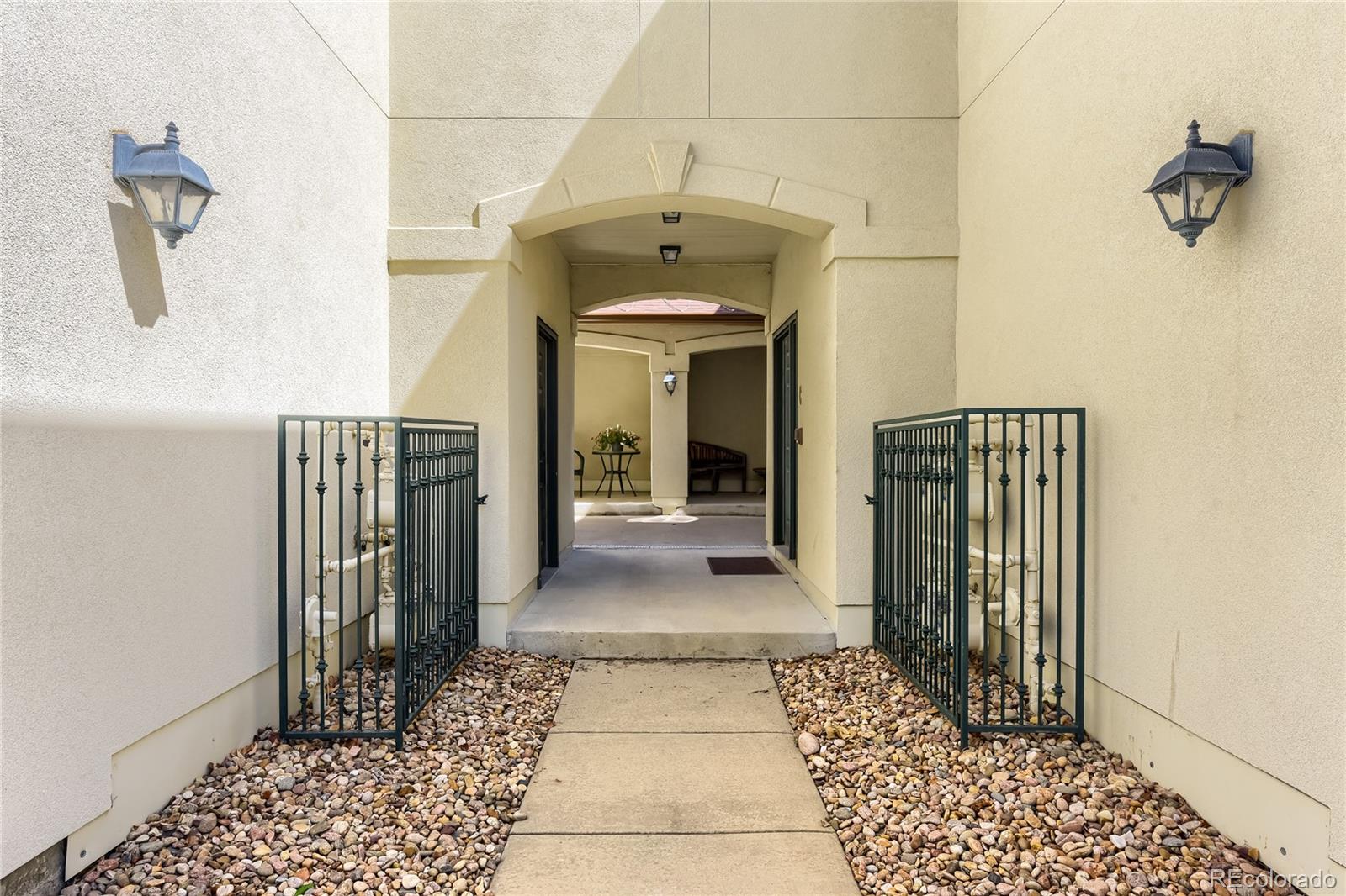 MLS Image #33 for 6617 s forest way,centennial, Colorado