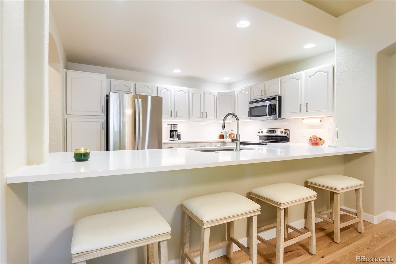 MLS Image #6 for 6617 s forest way,centennial, Colorado