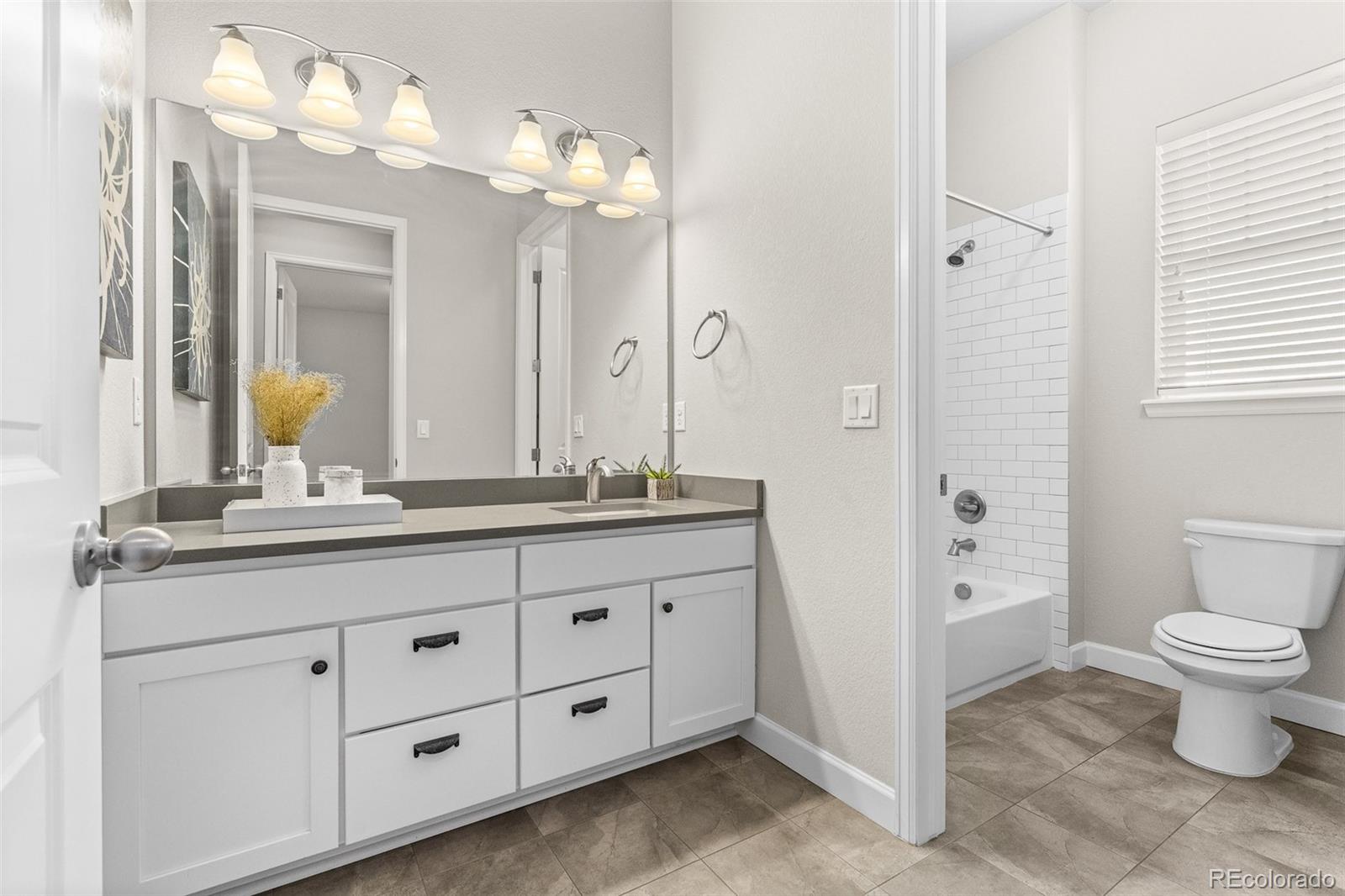MLS Image #40 for 6647 s catawba way,aurora, Colorado