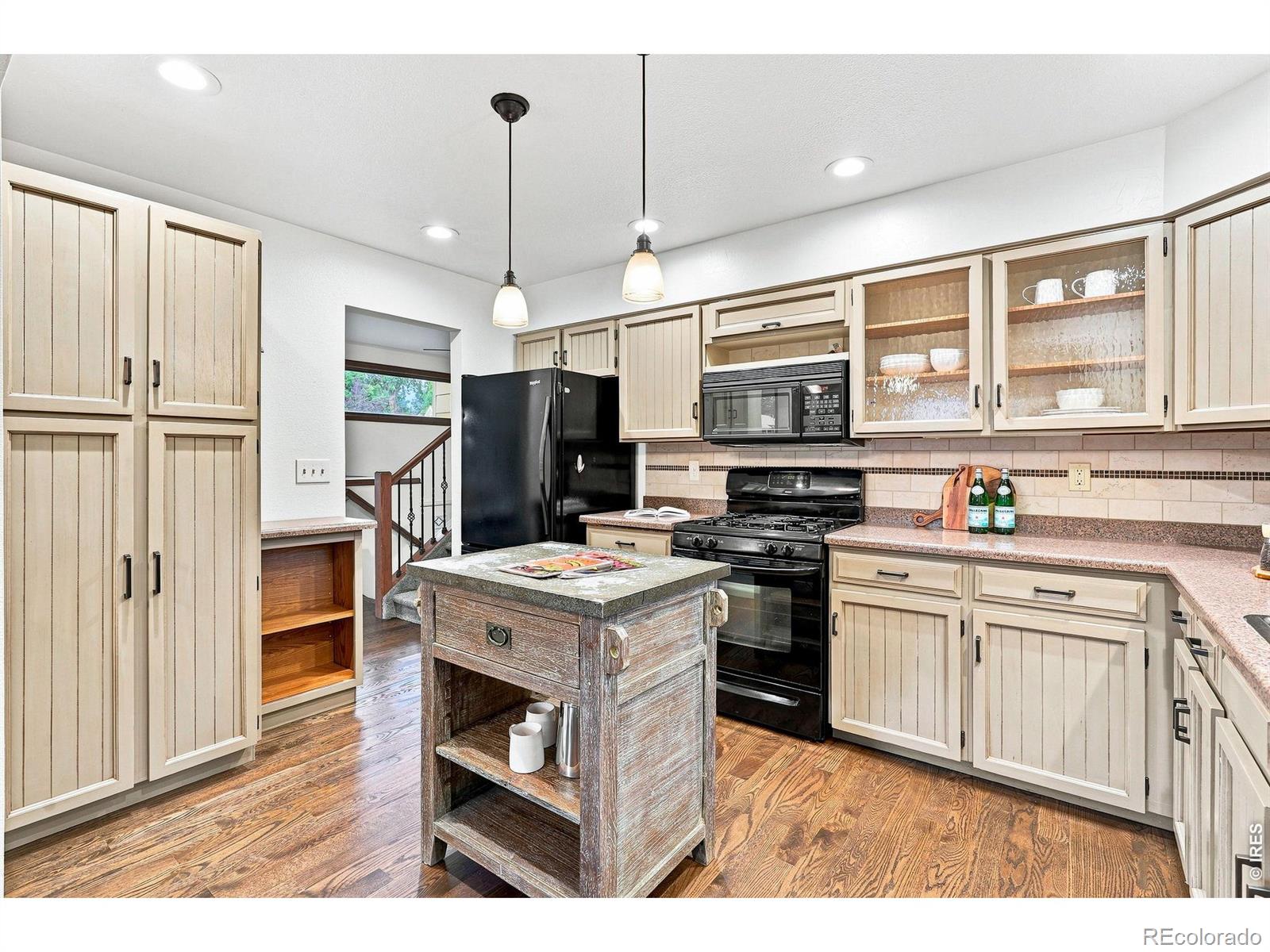 MLS Image #13 for 7356  dry creek road,niwot, Colorado