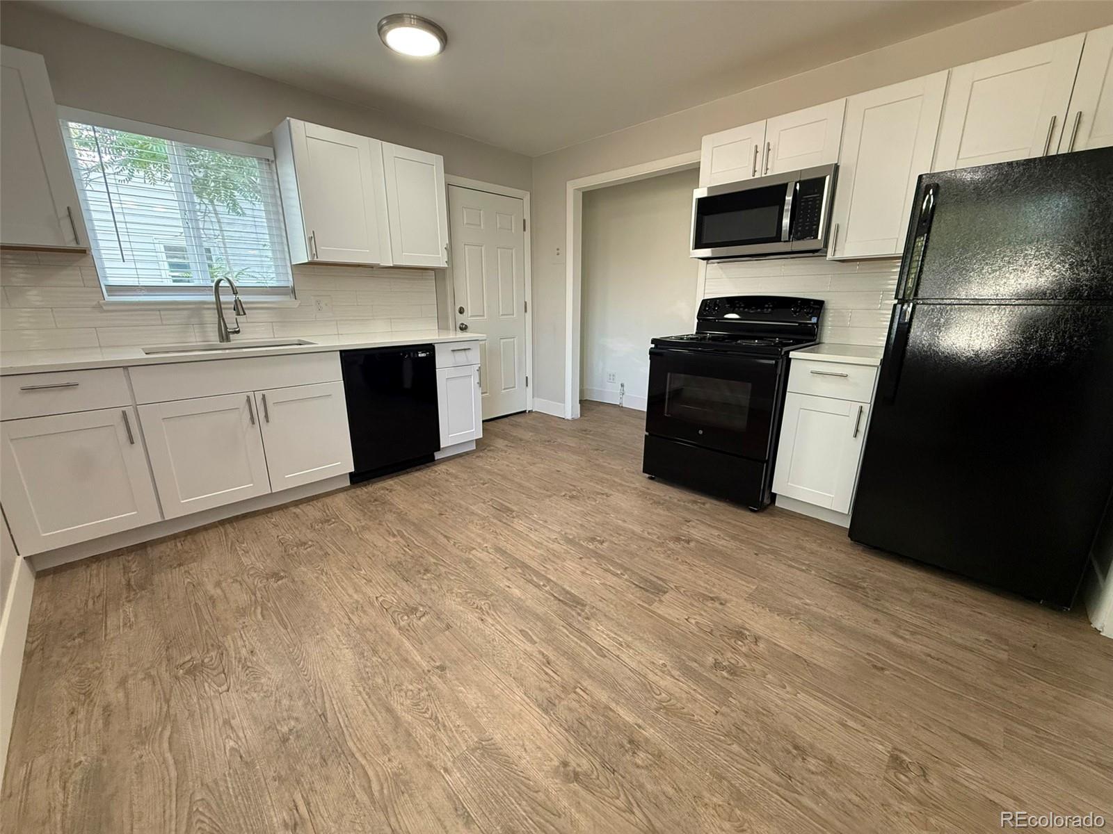 MLS Image #7 for 940  moline street,aurora, Colorado