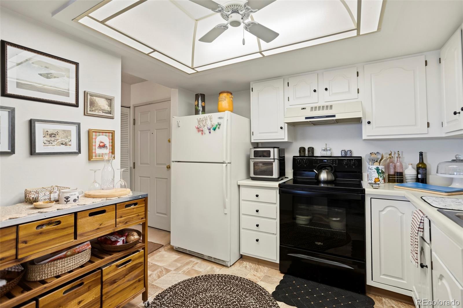 MLS Image #10 for 13961 e marina drive,aurora, Colorado