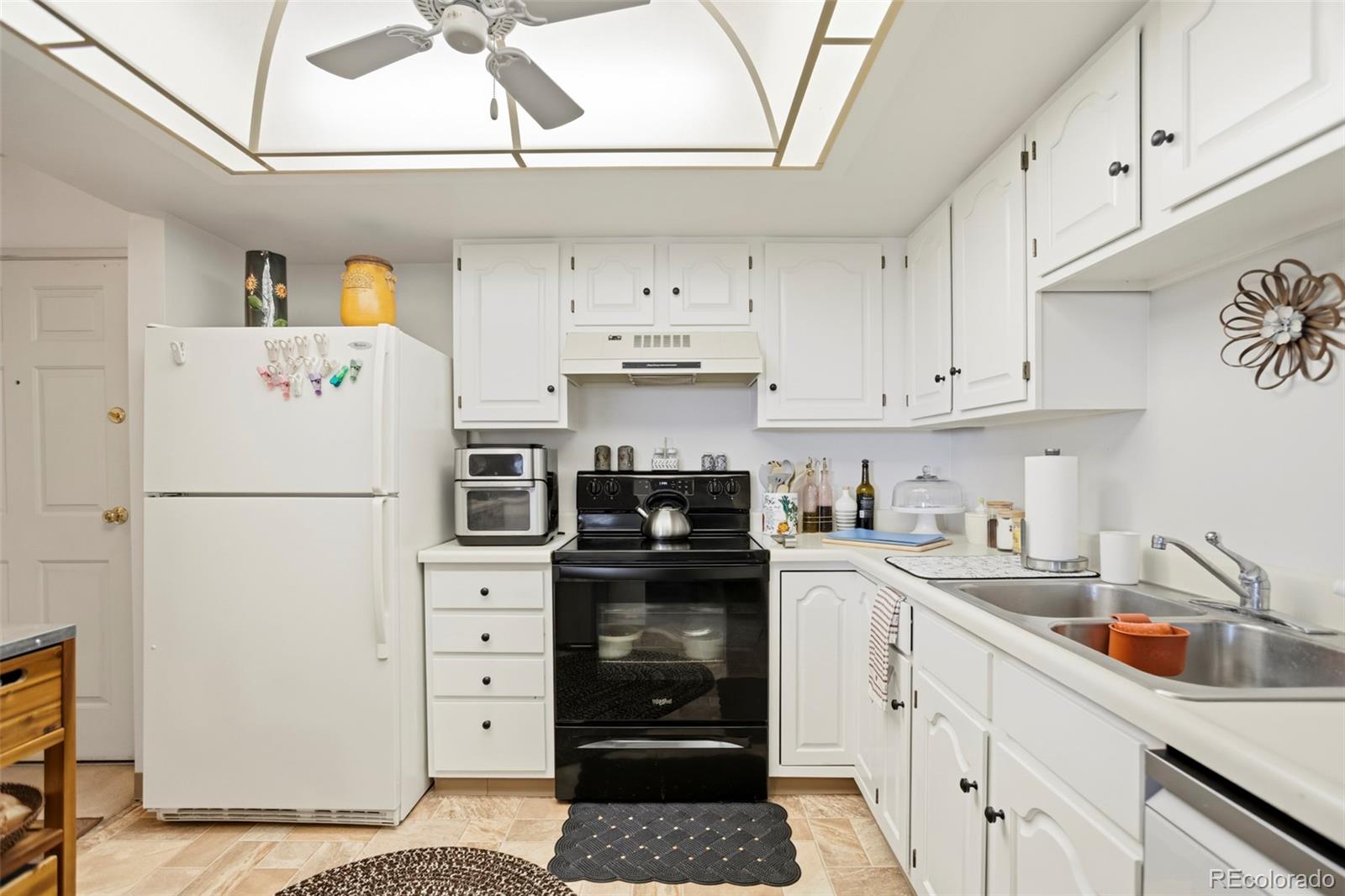 MLS Image #11 for 13961 e marina drive,aurora, Colorado