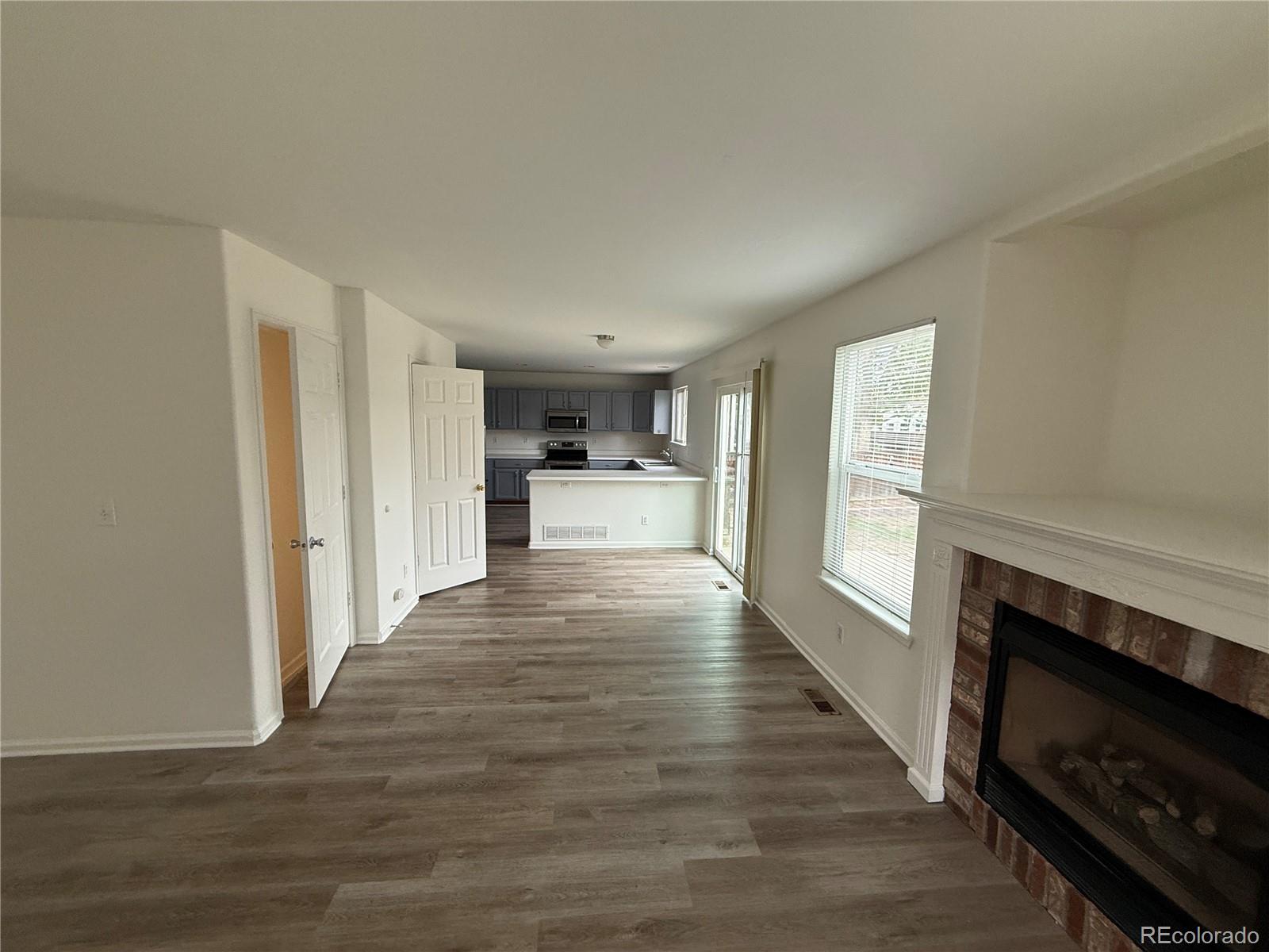 MLS Image #5 for 1058  oriole circle,brighton, Colorado