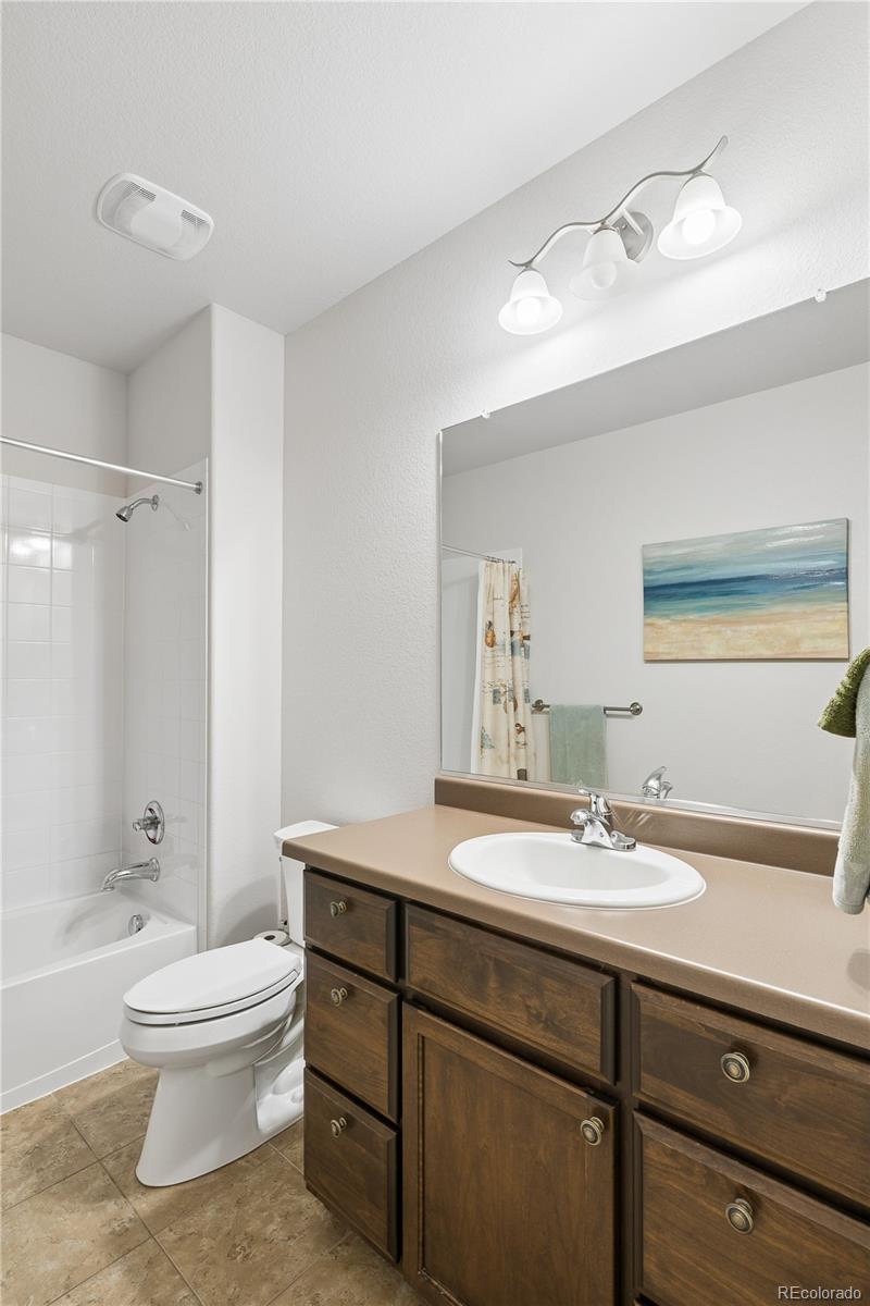 MLS Image #24 for 15169 w harvard circle,lakewood, Colorado
