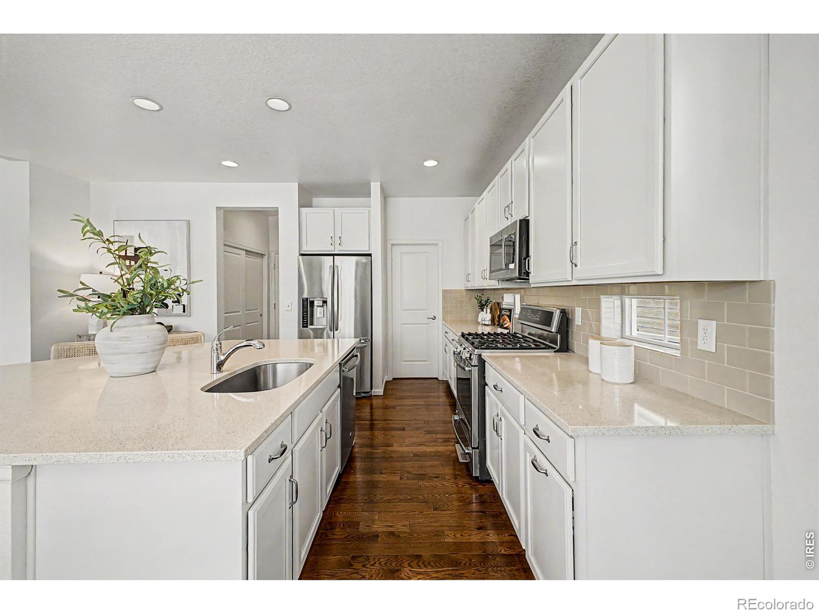 MLS Image #13 for 15263 w 49th place,golden, Colorado