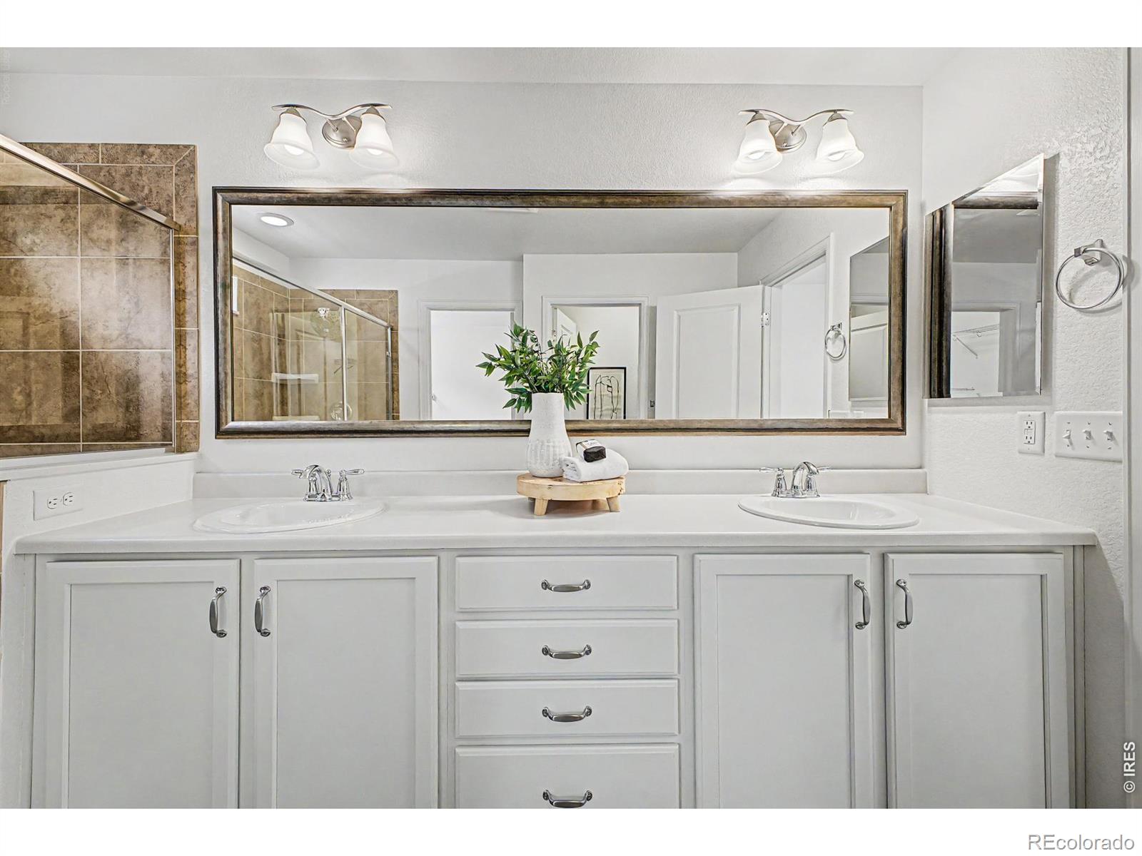 MLS Image #26 for 15263 w 49th place,golden, Colorado