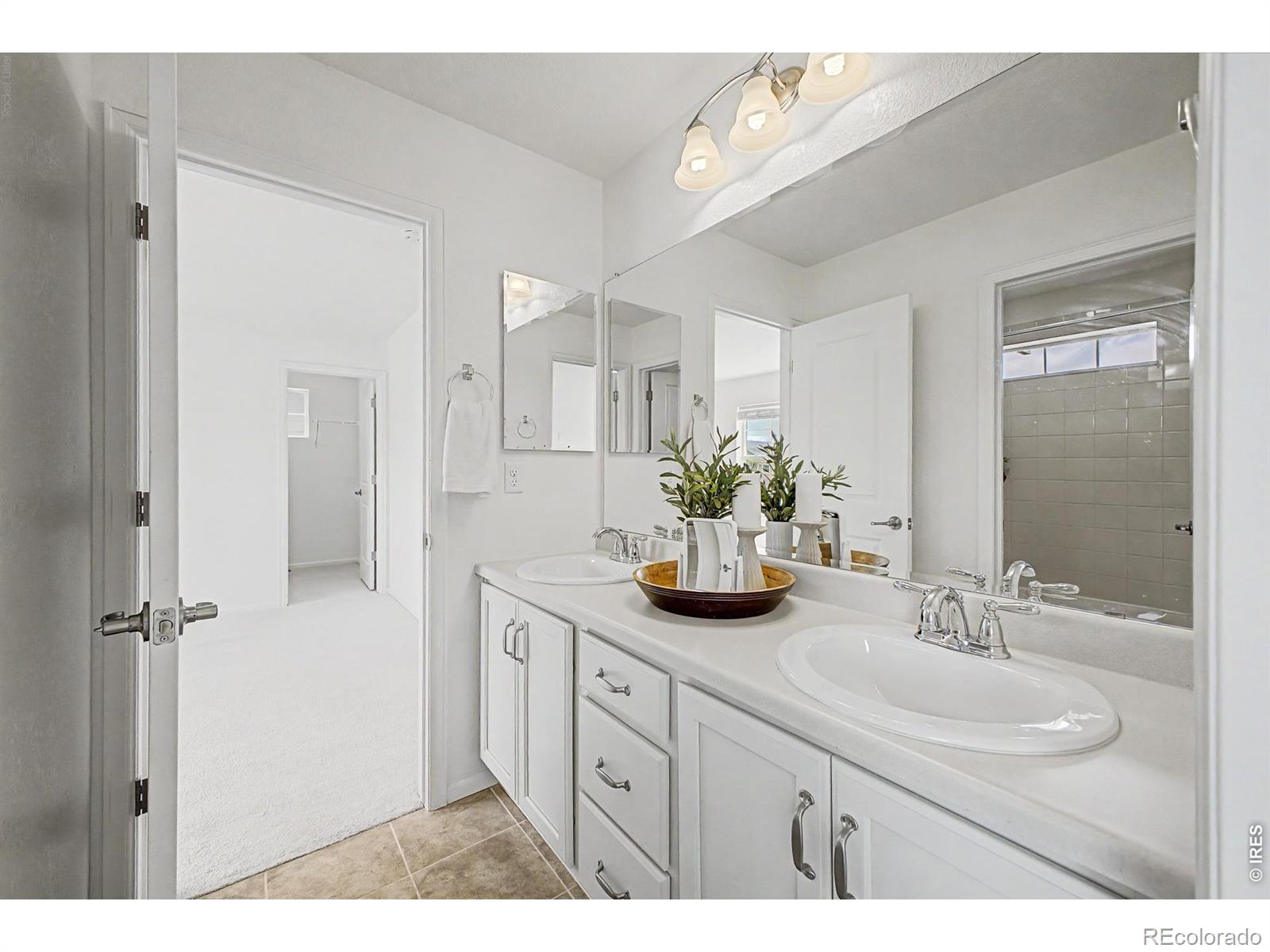 MLS Image #29 for 15263 w 49th place,golden, Colorado