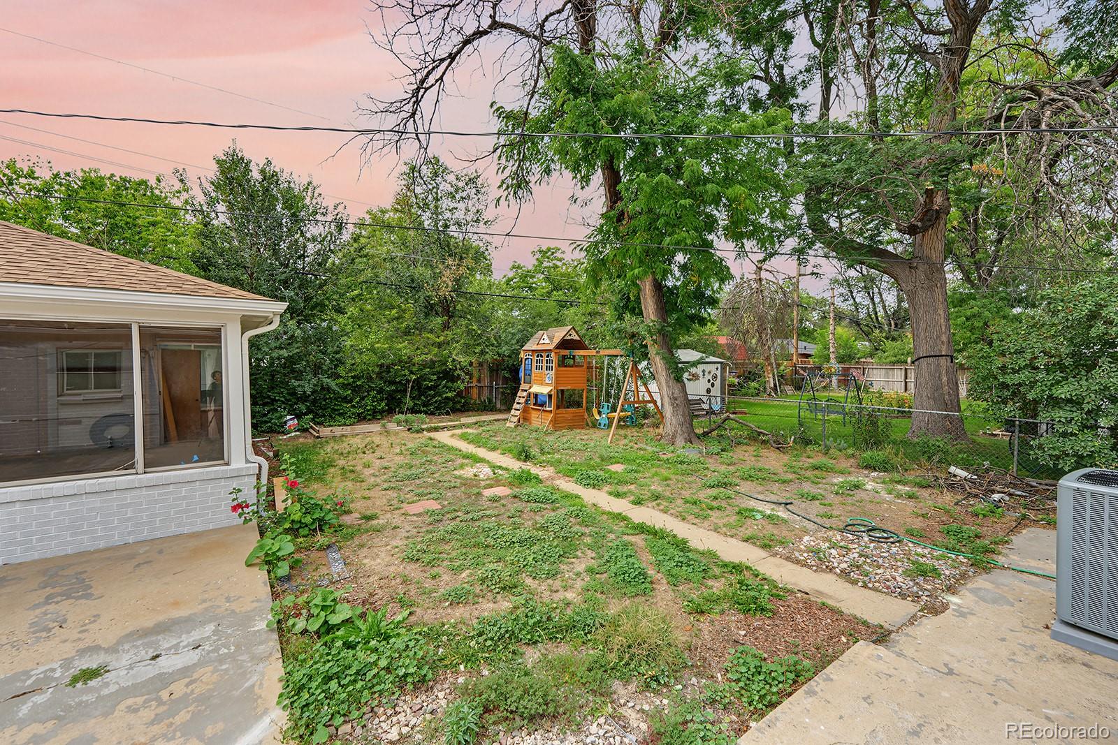 MLS Image #32 for 919  troy street,aurora, Colorado