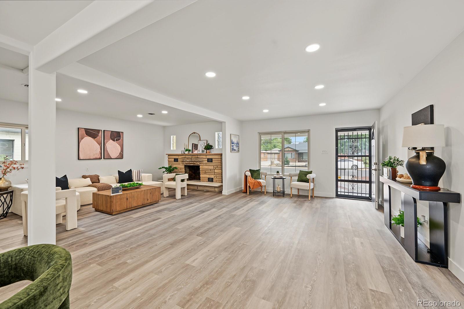 MLS Image #7 for 919  troy street,aurora, Colorado
