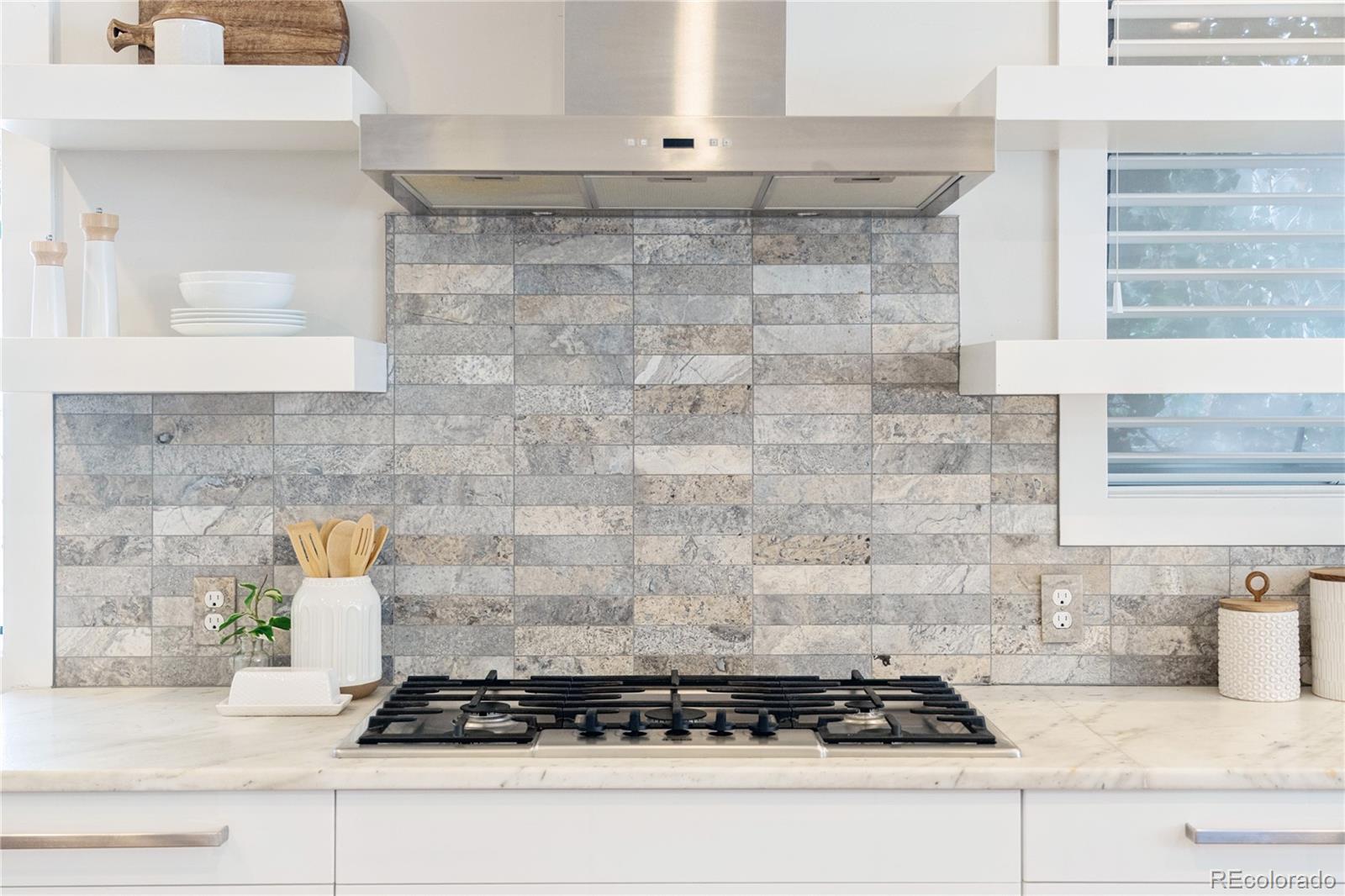MLS Image #17 for 360  adams street,denver, Colorado