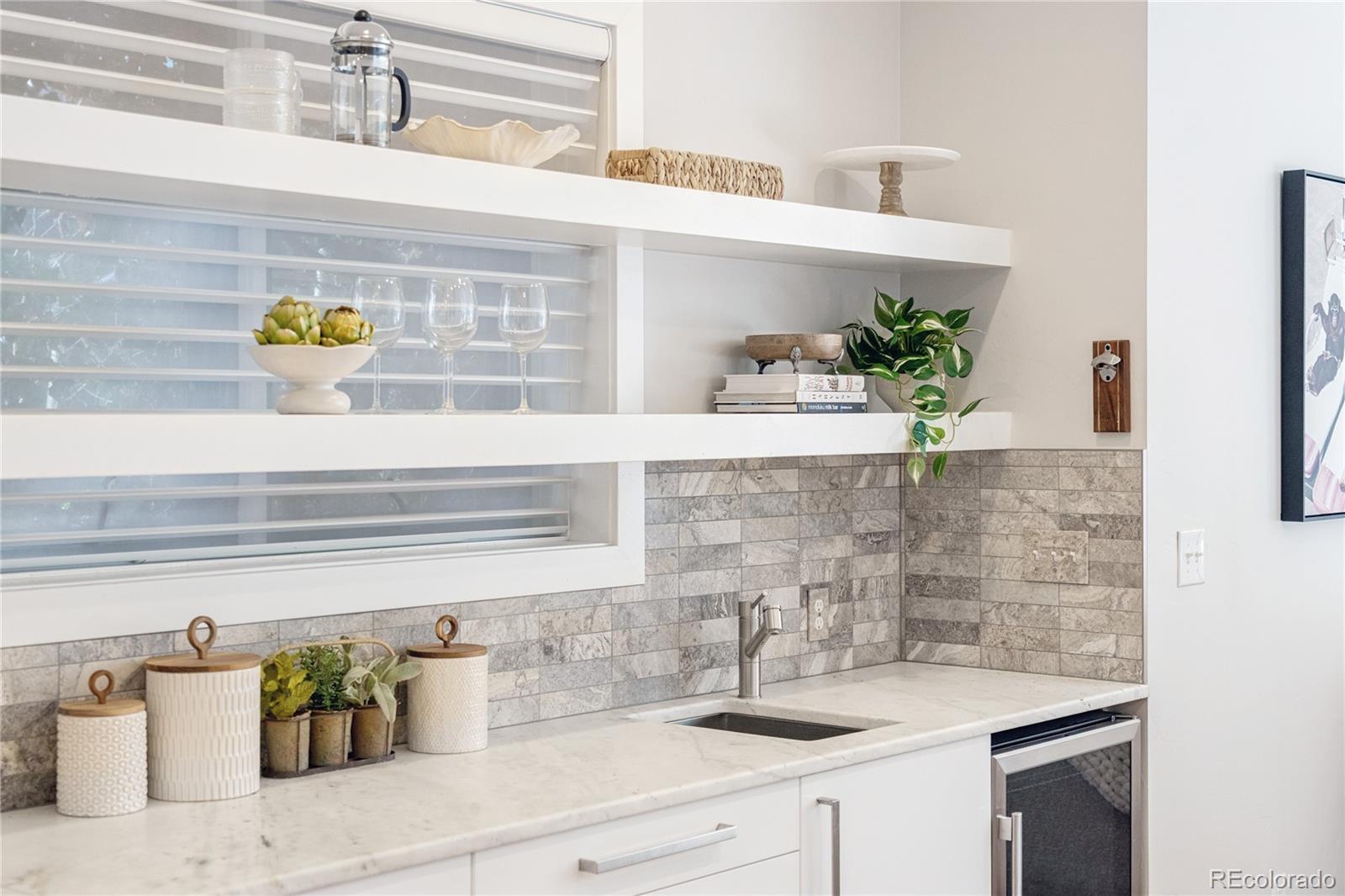 MLS Image #19 for 360  adams street,denver, Colorado