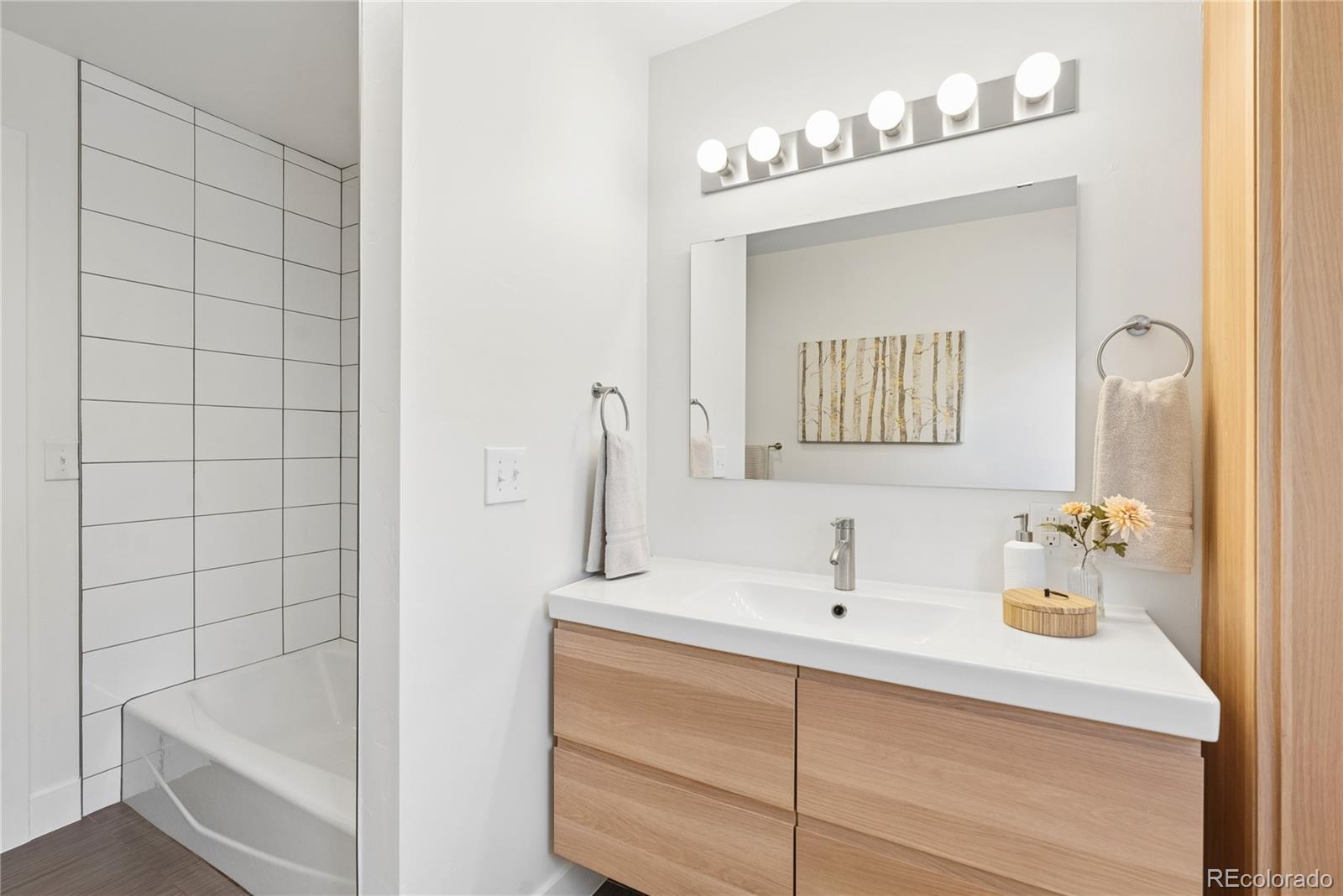MLS Image #37 for 360  adams street,denver, Colorado