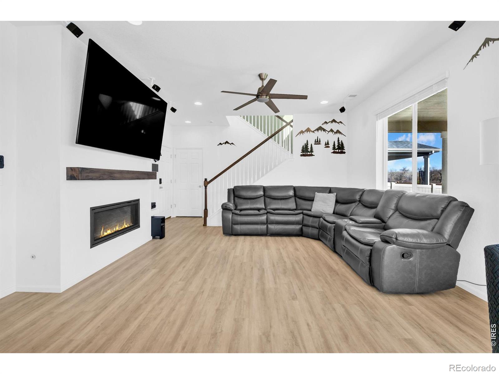 MLS Image #11 for 3755  candlewood drive,johnstown, Colorado