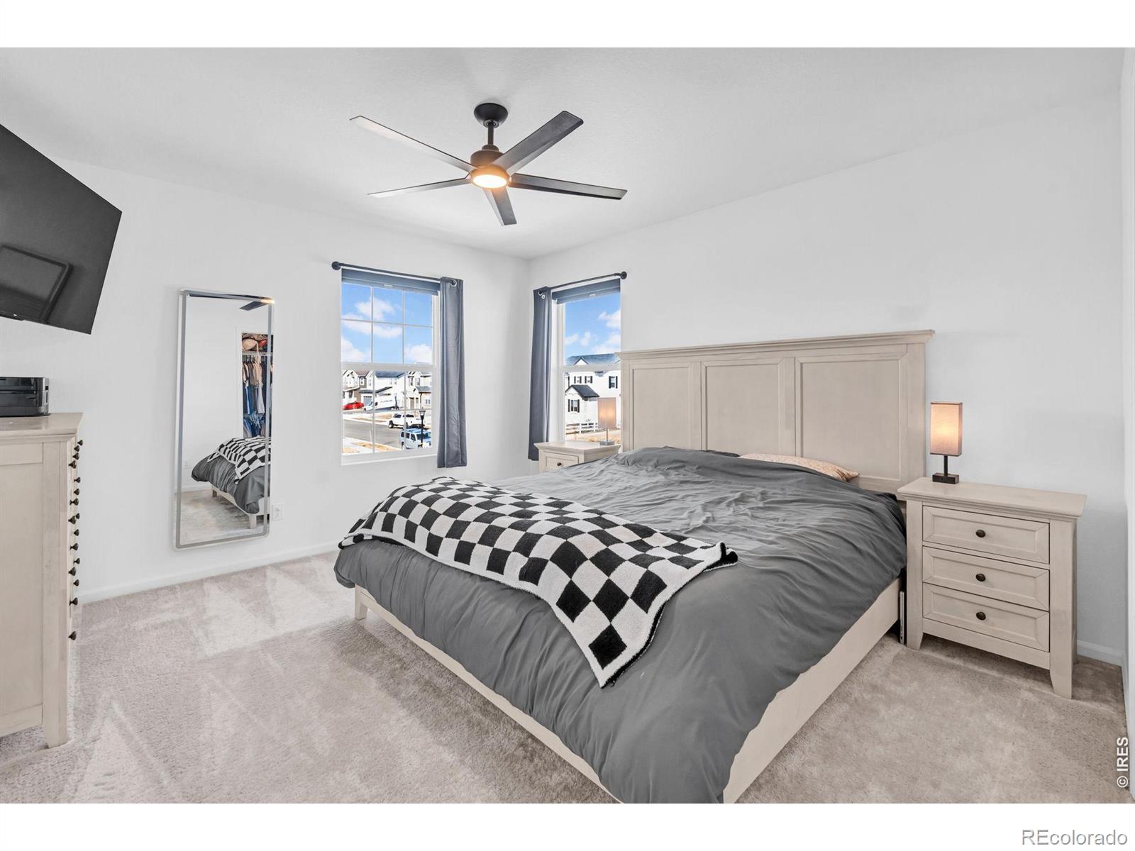 MLS Image #13 for 3755  candlewood drive,johnstown, Colorado