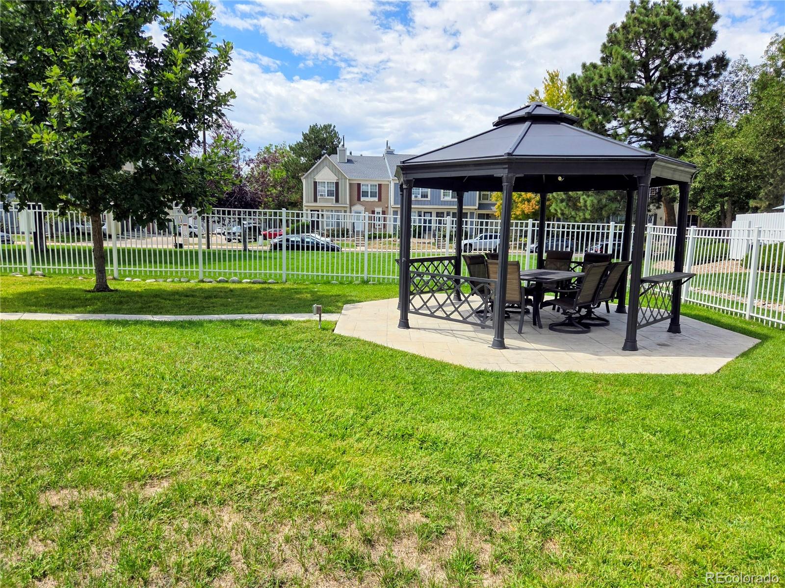 MLS Image #15 for 1772 s trenton street,denver, Colorado