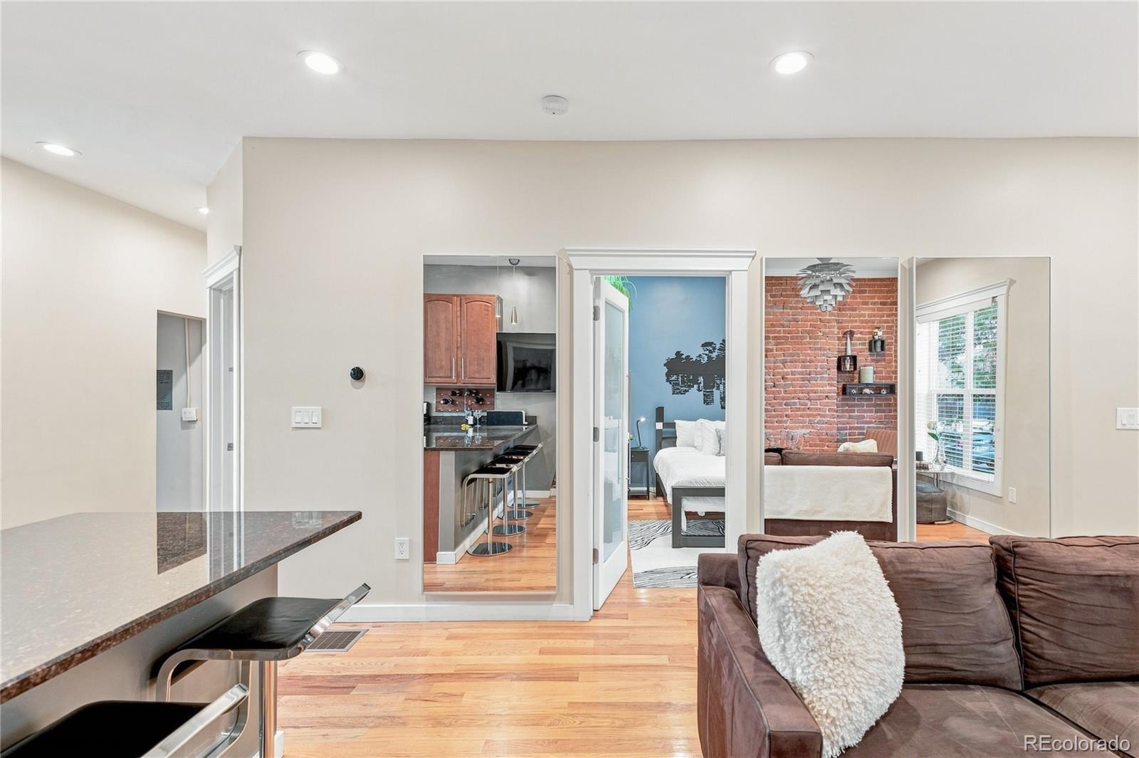 MLS Image #13 for 1227  31st street,denver, Colorado
