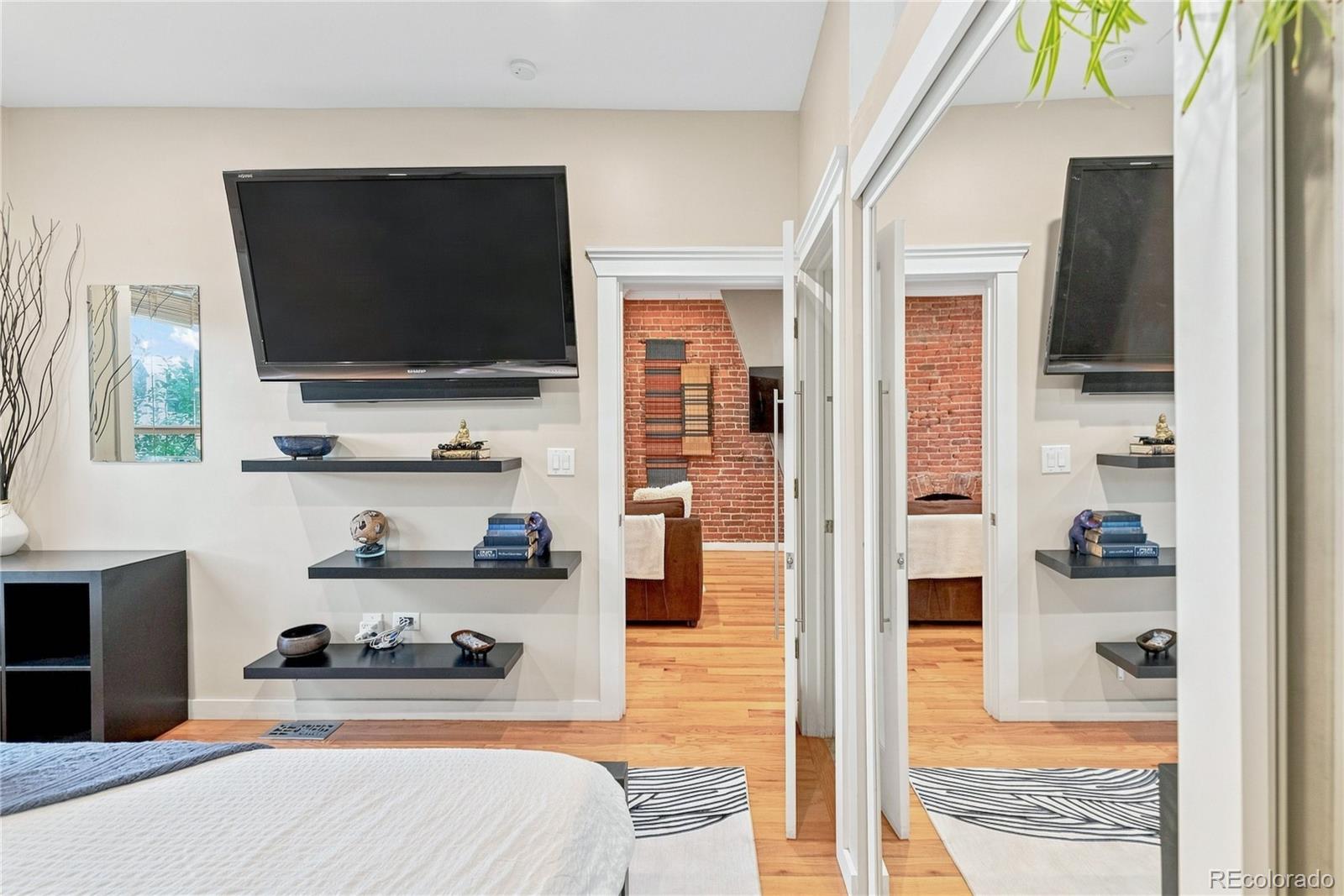 MLS Image #18 for 1227  31st street,denver, Colorado
