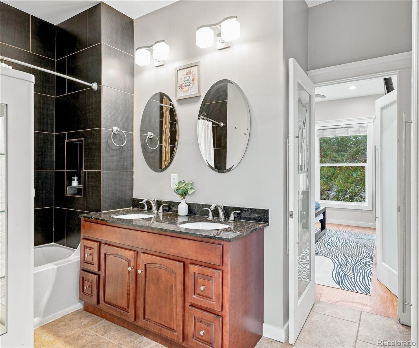 MLS Image #19 for 1227  31st street,denver, Colorado