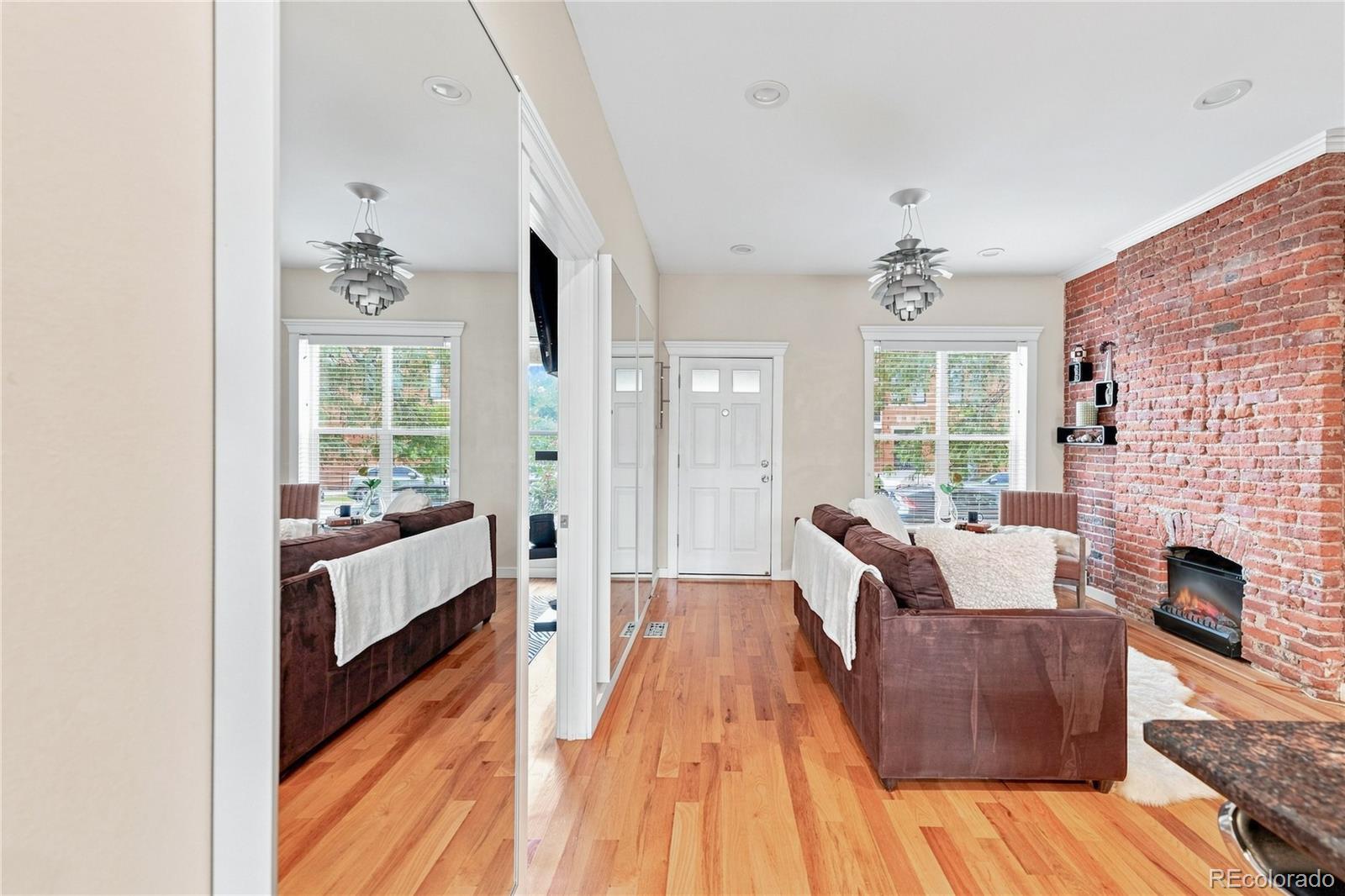 MLS Image #7 for 1227  31st street,denver, Colorado