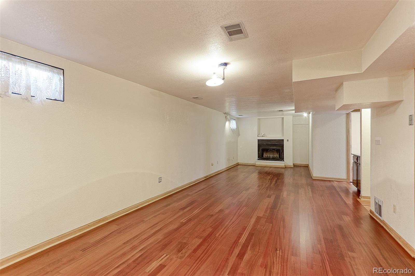 MLS Image #12 for 409 e 109th avenue,northglenn, Colorado