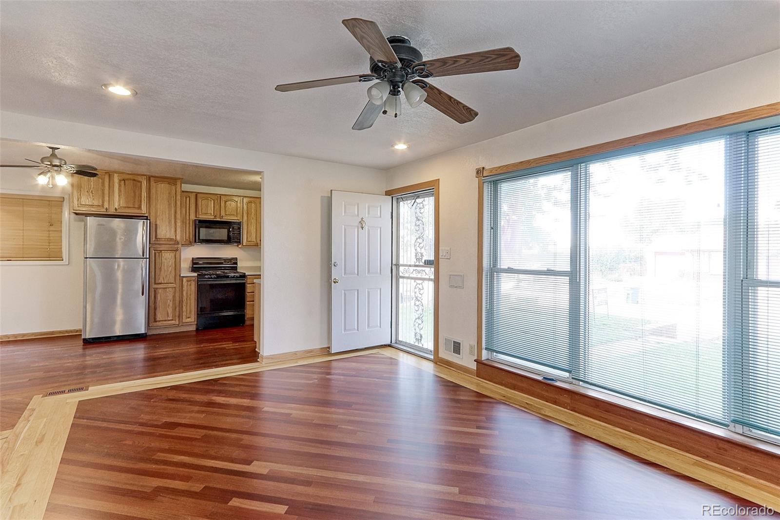 MLS Image #3 for 409 e 109th avenue,northglenn, Colorado