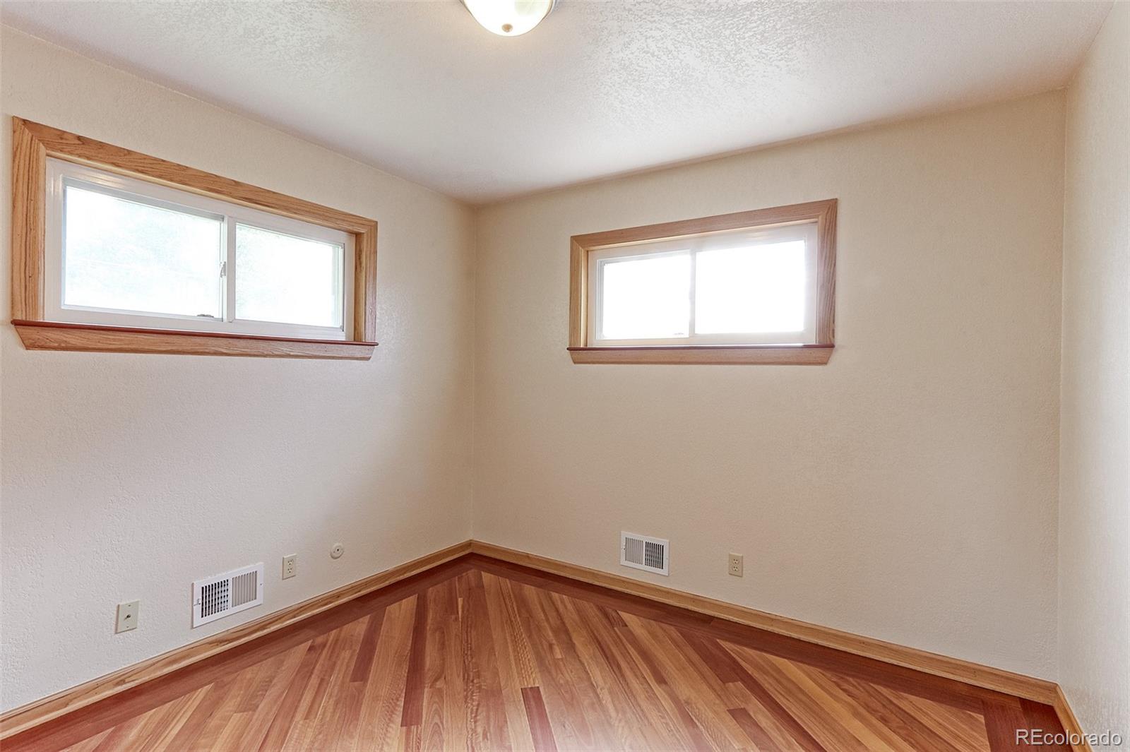MLS Image #9 for 409 e 109th avenue,northglenn, Colorado