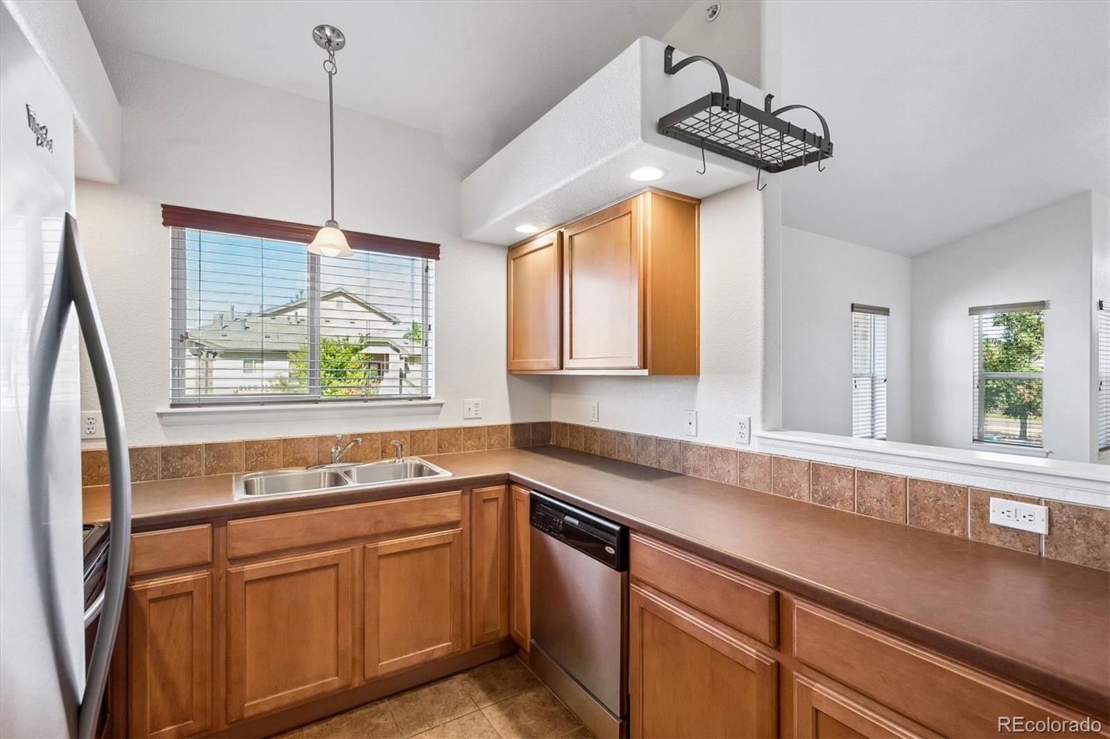 MLS Image #12 for 5800  tower road 2312,denver, Colorado