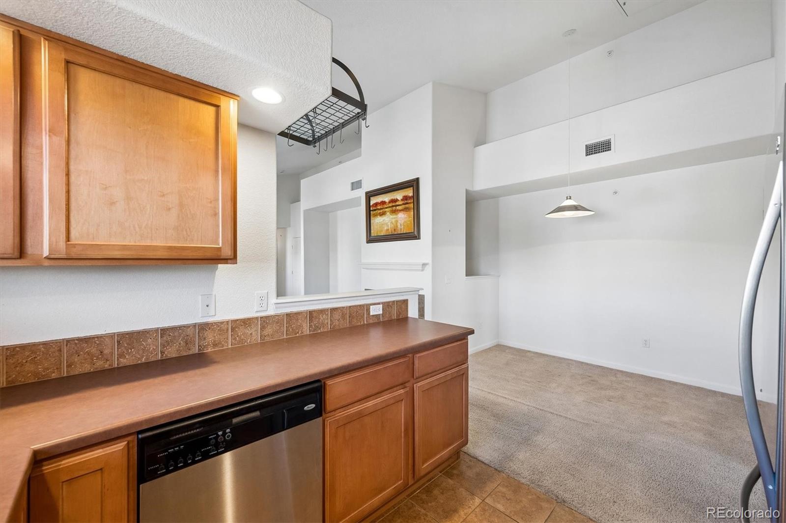 MLS Image #14 for 5800  tower road 2312,denver, Colorado
