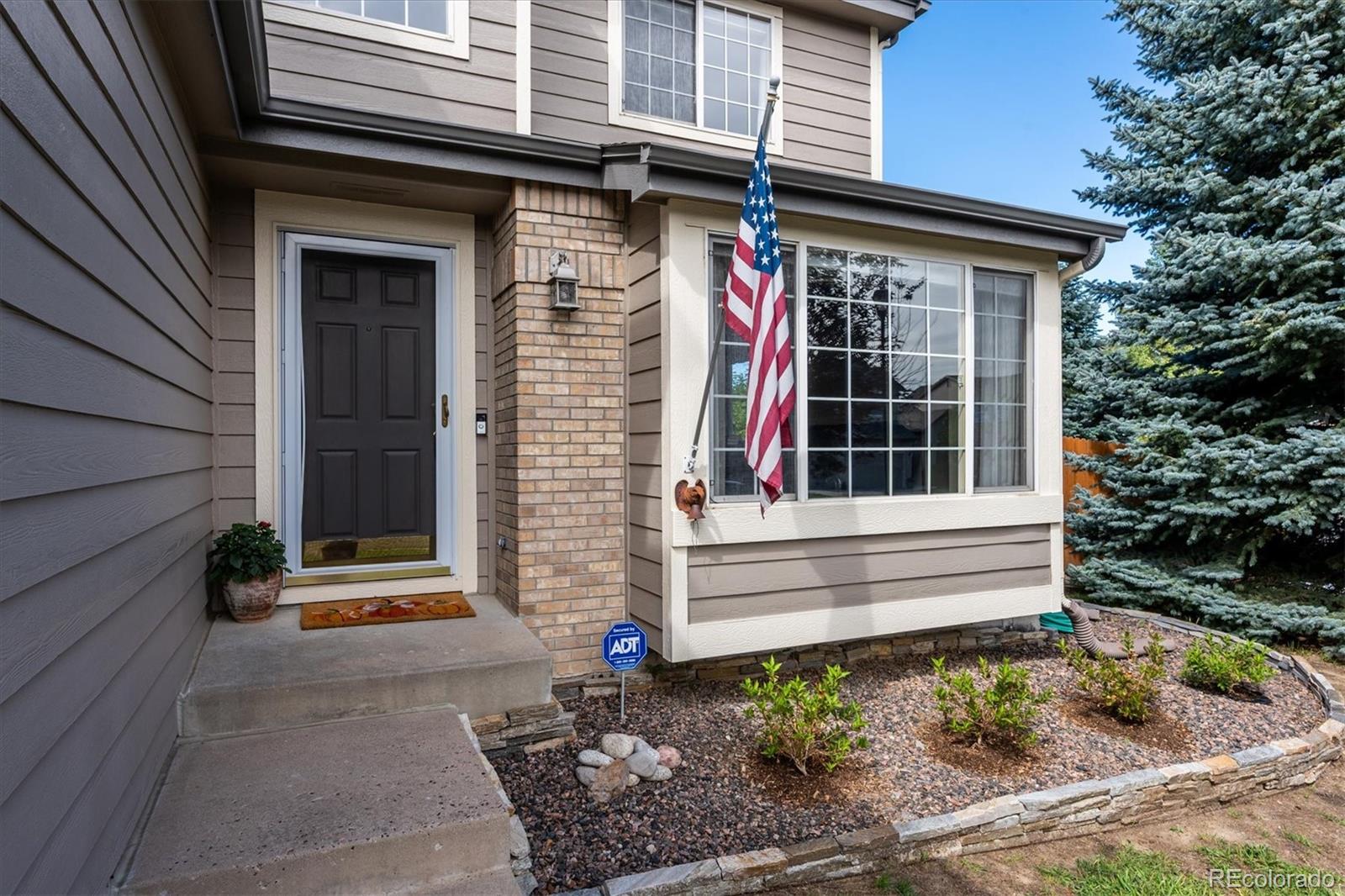 MLS Image #1 for 6063 s tempe way,aurora, Colorado