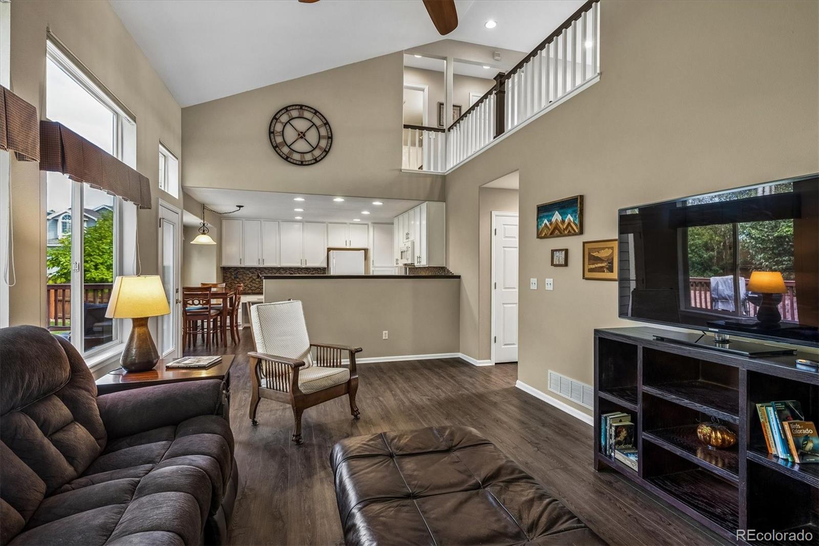MLS Image #18 for 6063 s tempe way,aurora, Colorado