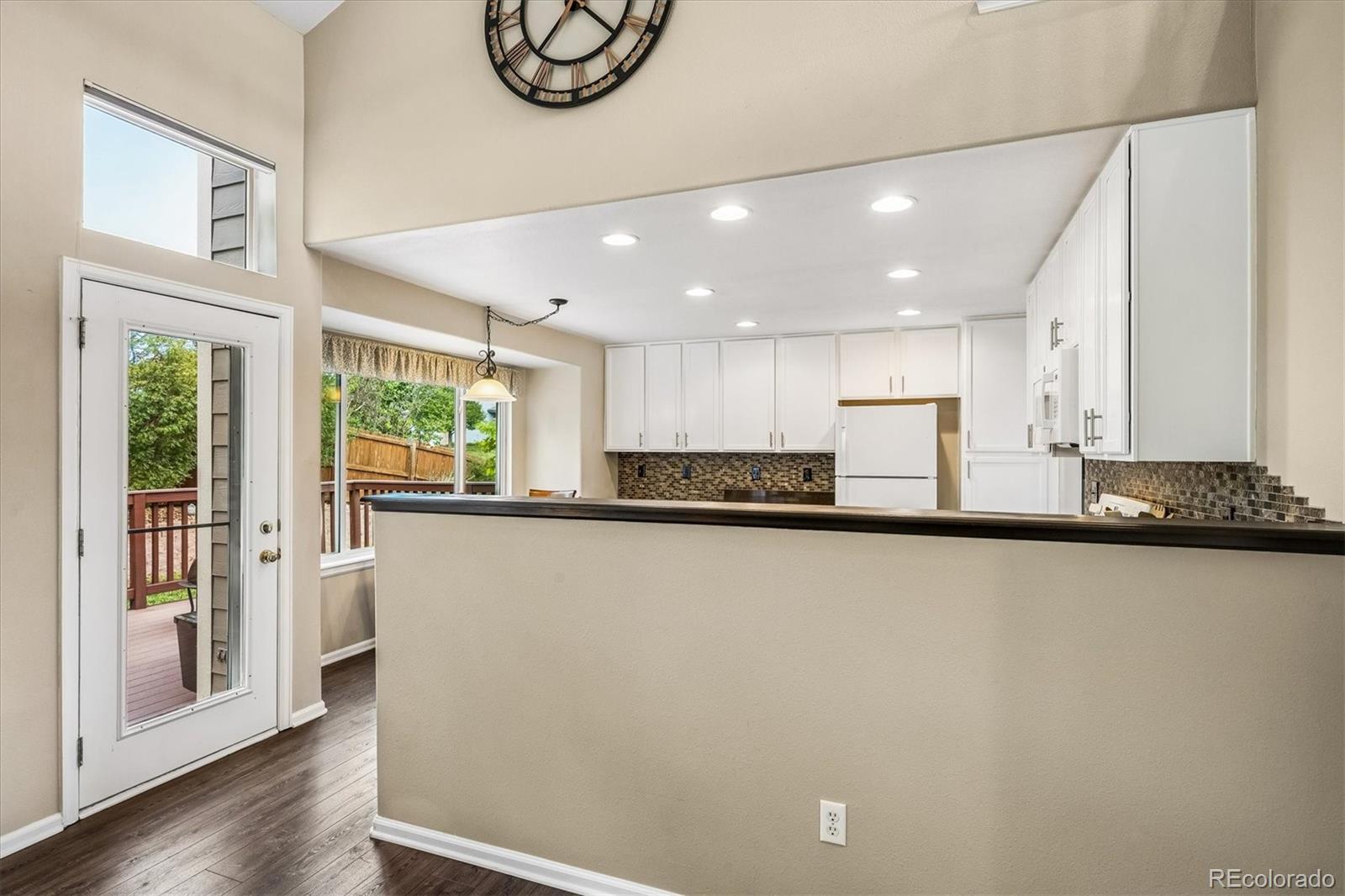 MLS Image #9 for 6063 s tempe way,aurora, Colorado