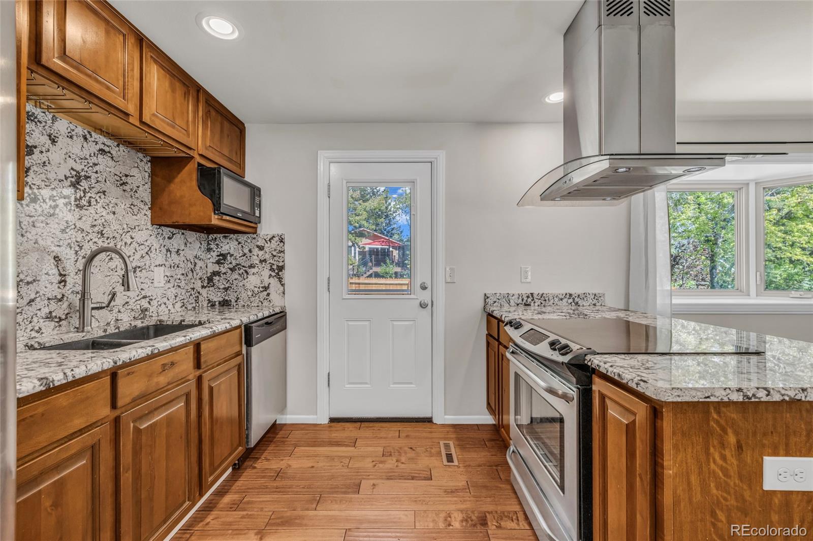 MLS Image #8 for 7064  yates street,westminster, Colorado