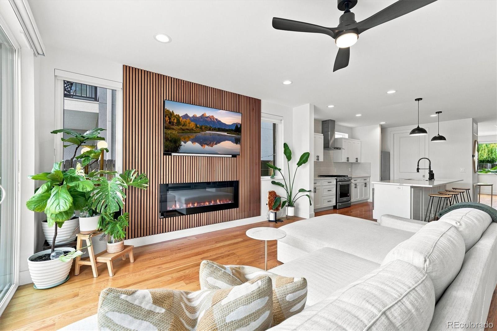 MLS Image #13 for 3958  wyandot street,denver, Colorado