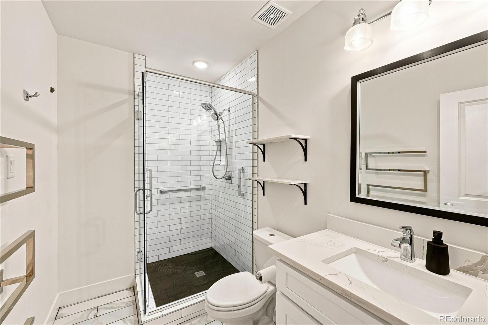 MLS Image #38 for 3958  wyandot street,denver, Colorado