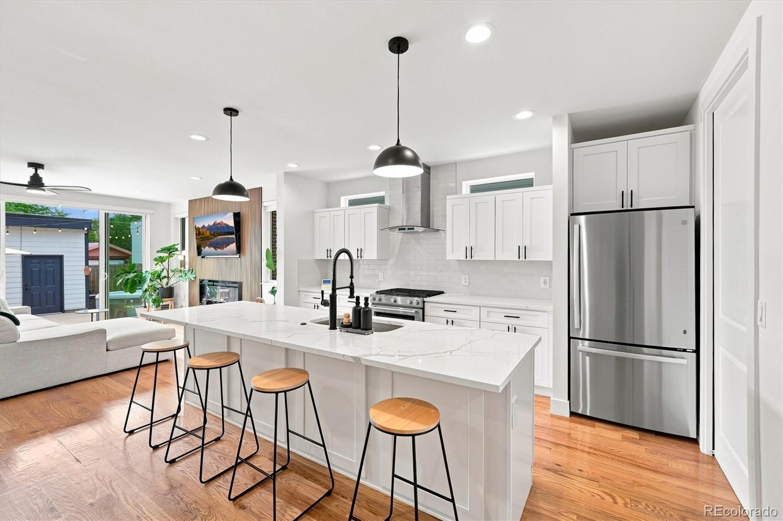 MLS Image #5 for 3958  wyandot street,denver, Colorado