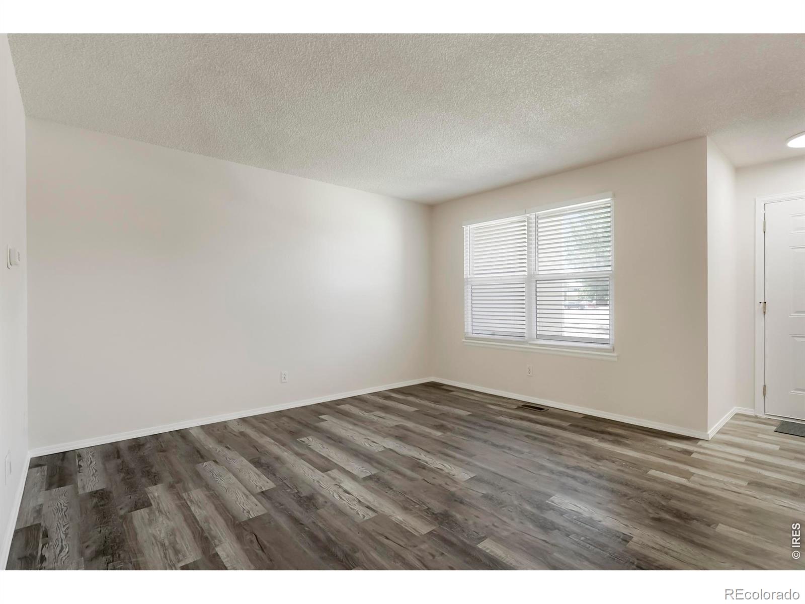 MLS Image #13 for 11654  community center drive,northglenn, Colorado
