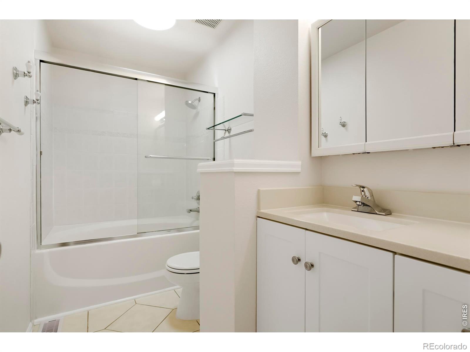 MLS Image #8 for 11654  community center drive,northglenn, Colorado