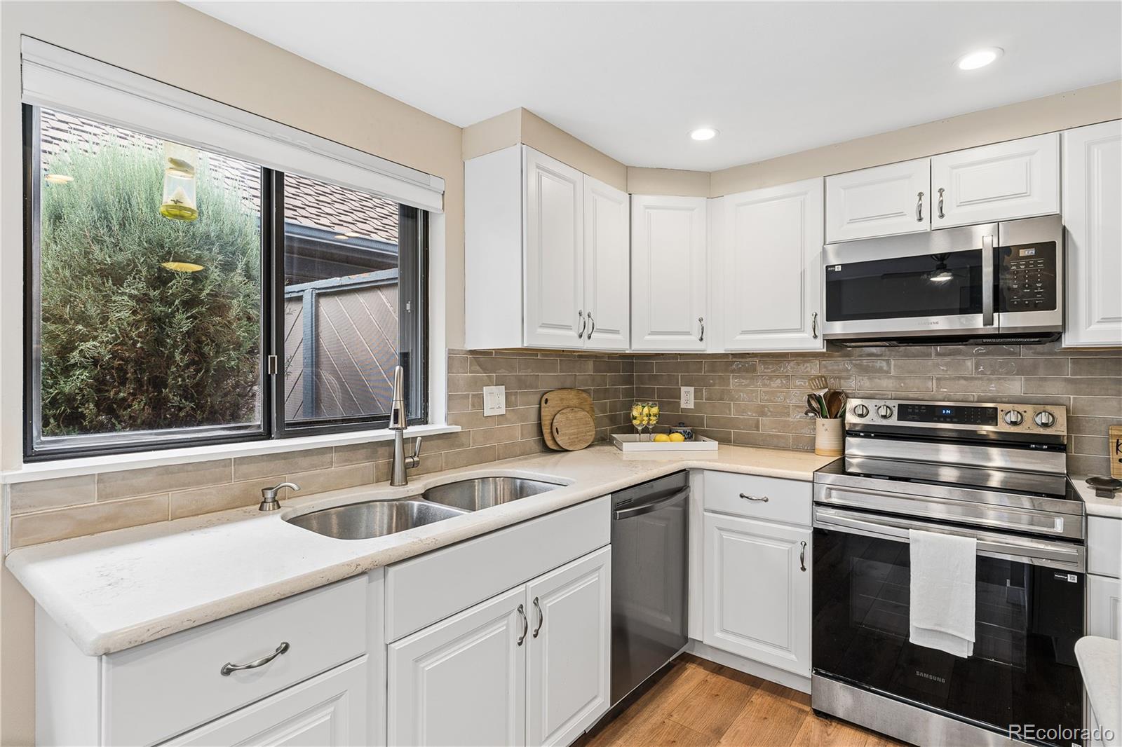 MLS Image #21 for 2448 s victor street,aurora, Colorado