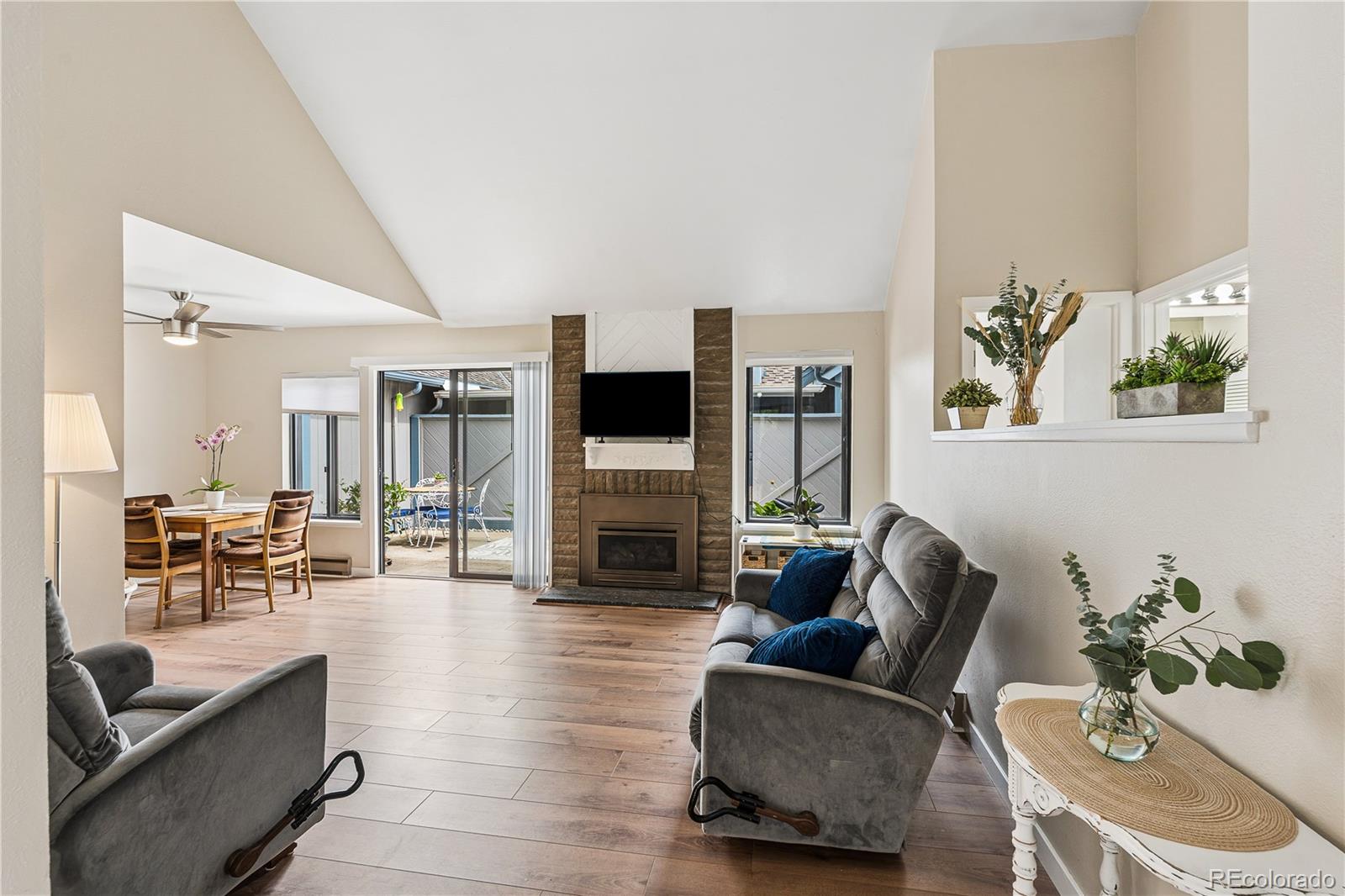 MLS Image #8 for 2448 s victor street,aurora, Colorado
