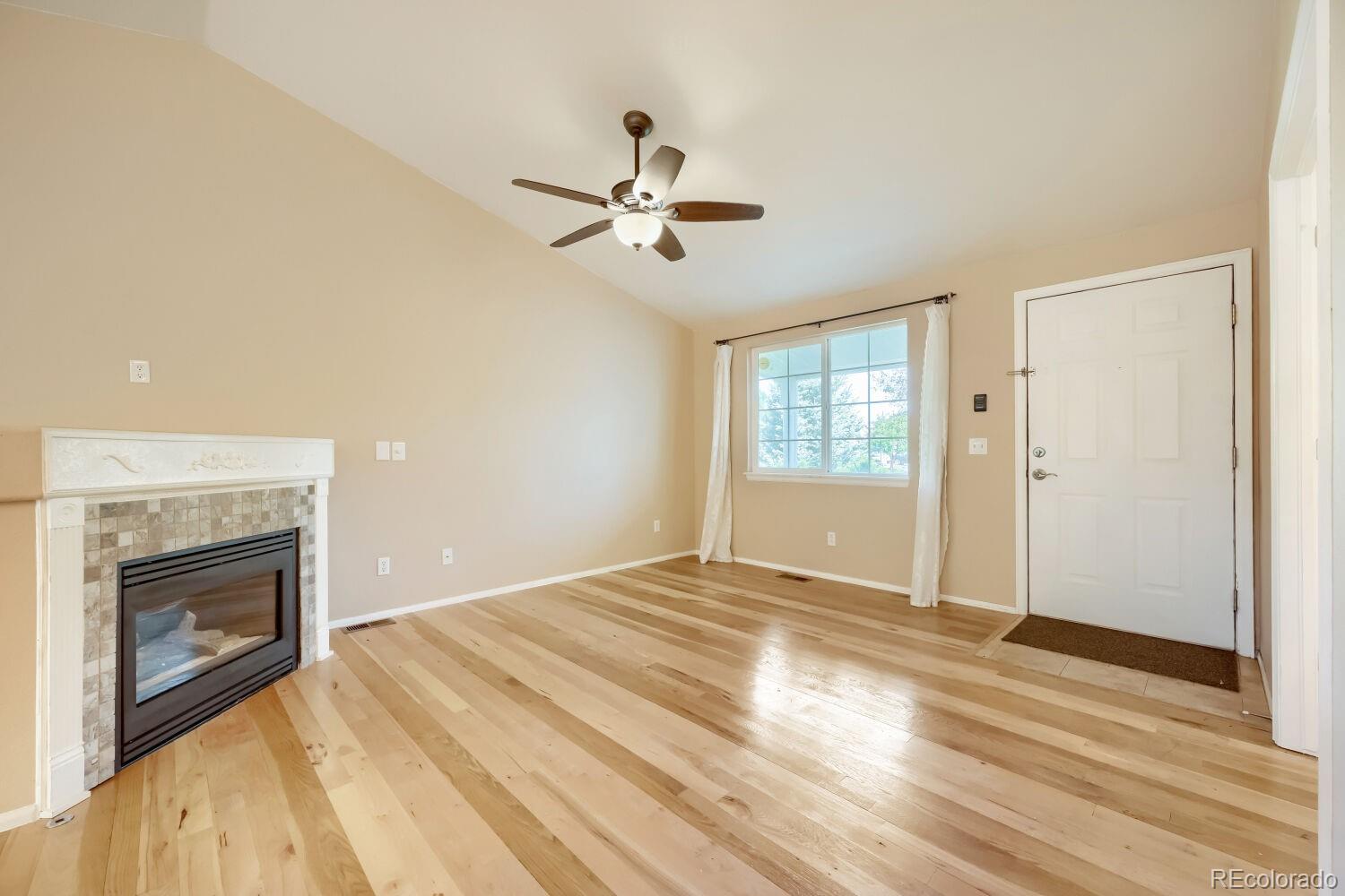MLS Image #4 for 19710 e stanford avenue,centennial, Colorado