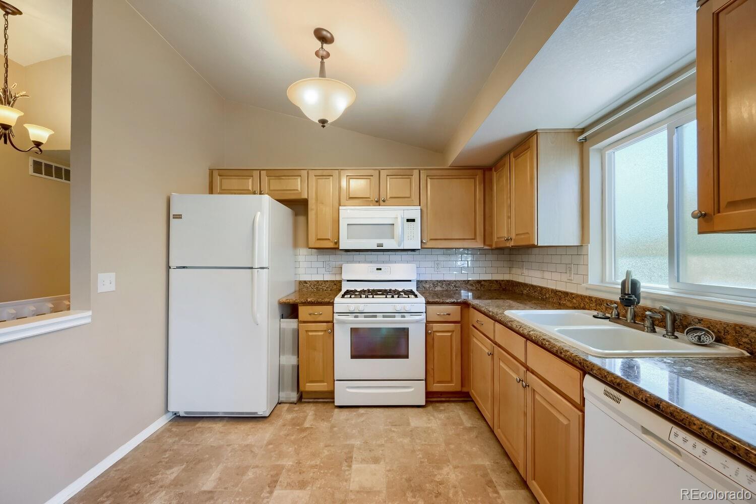 MLS Image #9 for 19710 e stanford avenue,centennial, Colorado