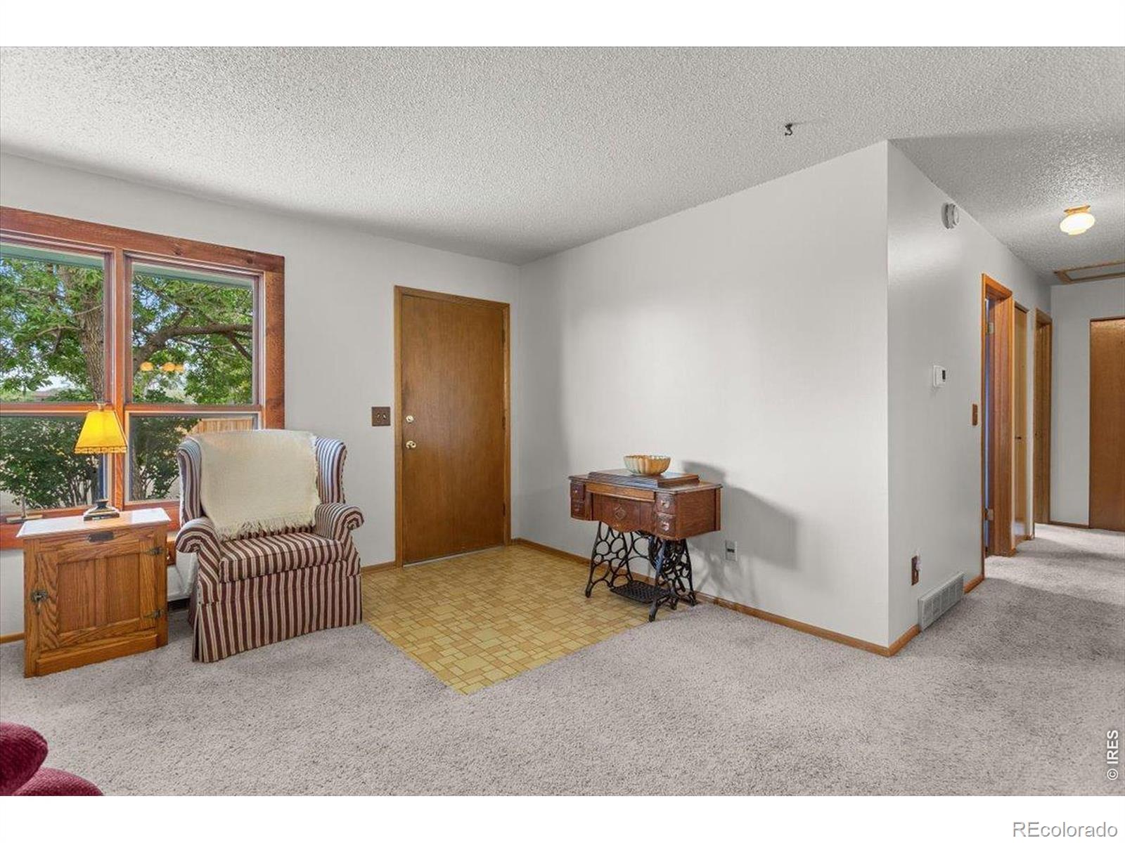 MLS Image #5 for 705 s van buren avenue,loveland, Colorado