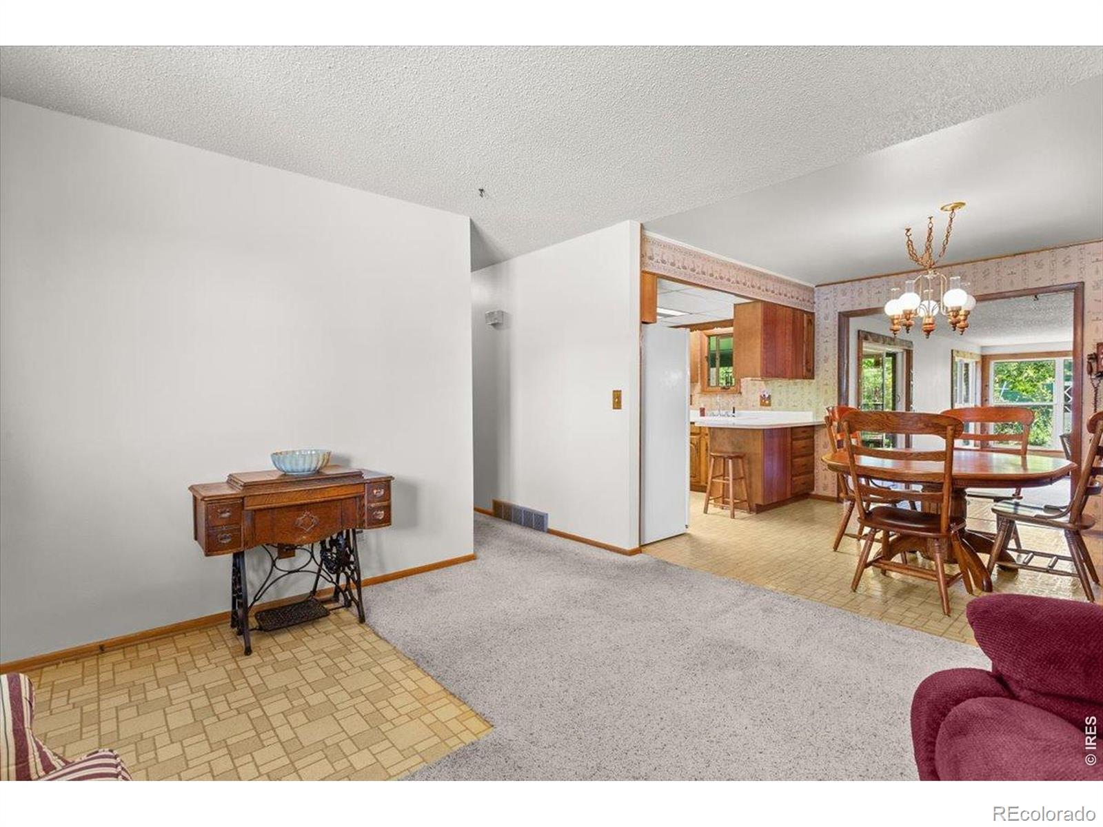 MLS Image #6 for 705 s van buren avenue,loveland, Colorado