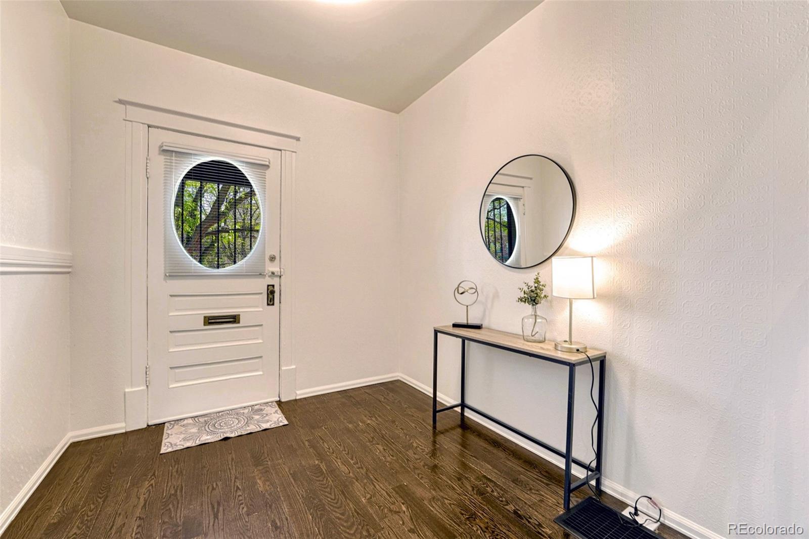 MLS Image #7 for 1333  vine street,denver, Colorado