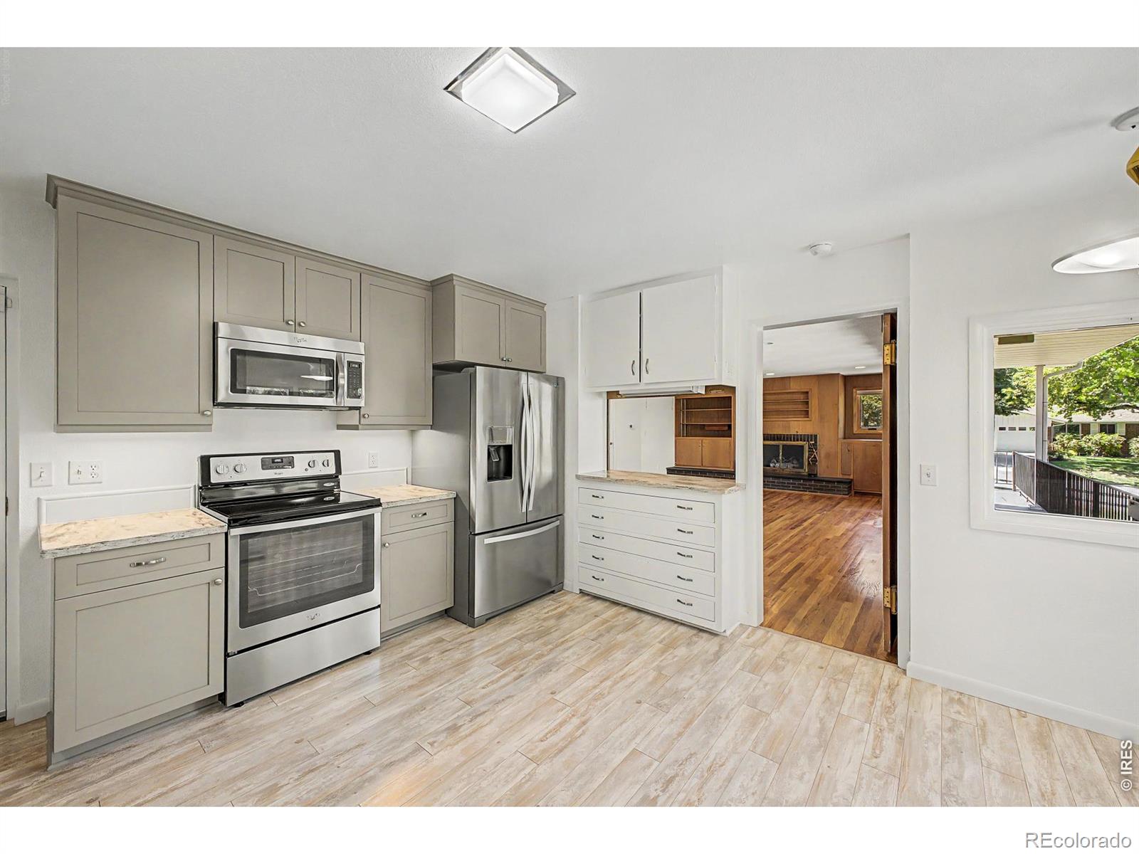MLS Image #6 for 2555  queen street,lakewood, Colorado