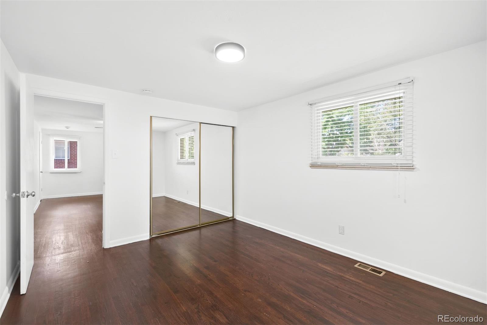 MLS Image #10 for 1670 s franklin street,denver, Colorado