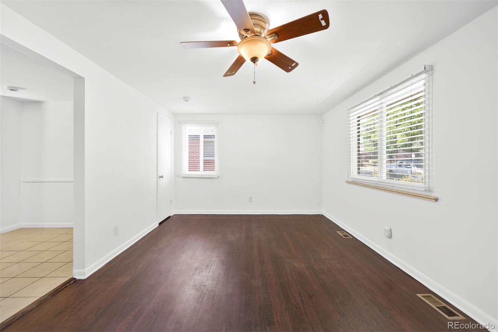 MLS Image #7 for 1670 s franklin street,denver, Colorado