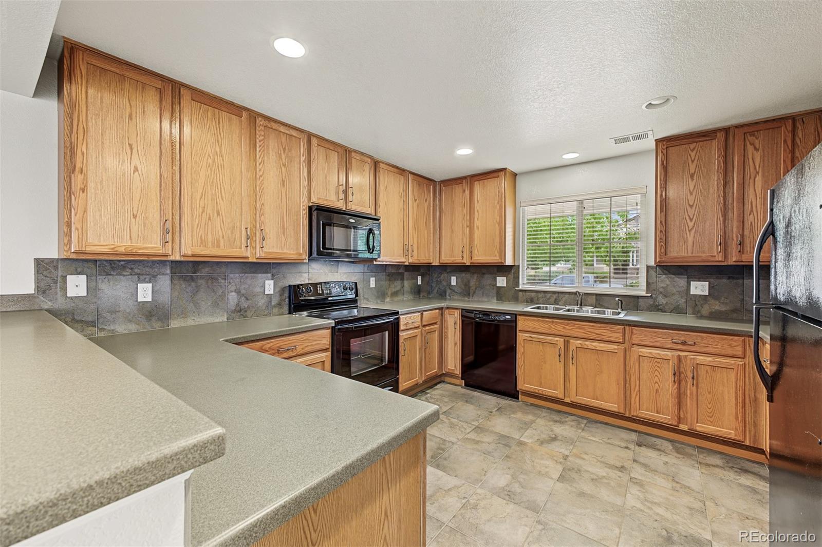 MLS Image #10 for 1167 s richfield court,aurora, Colorado